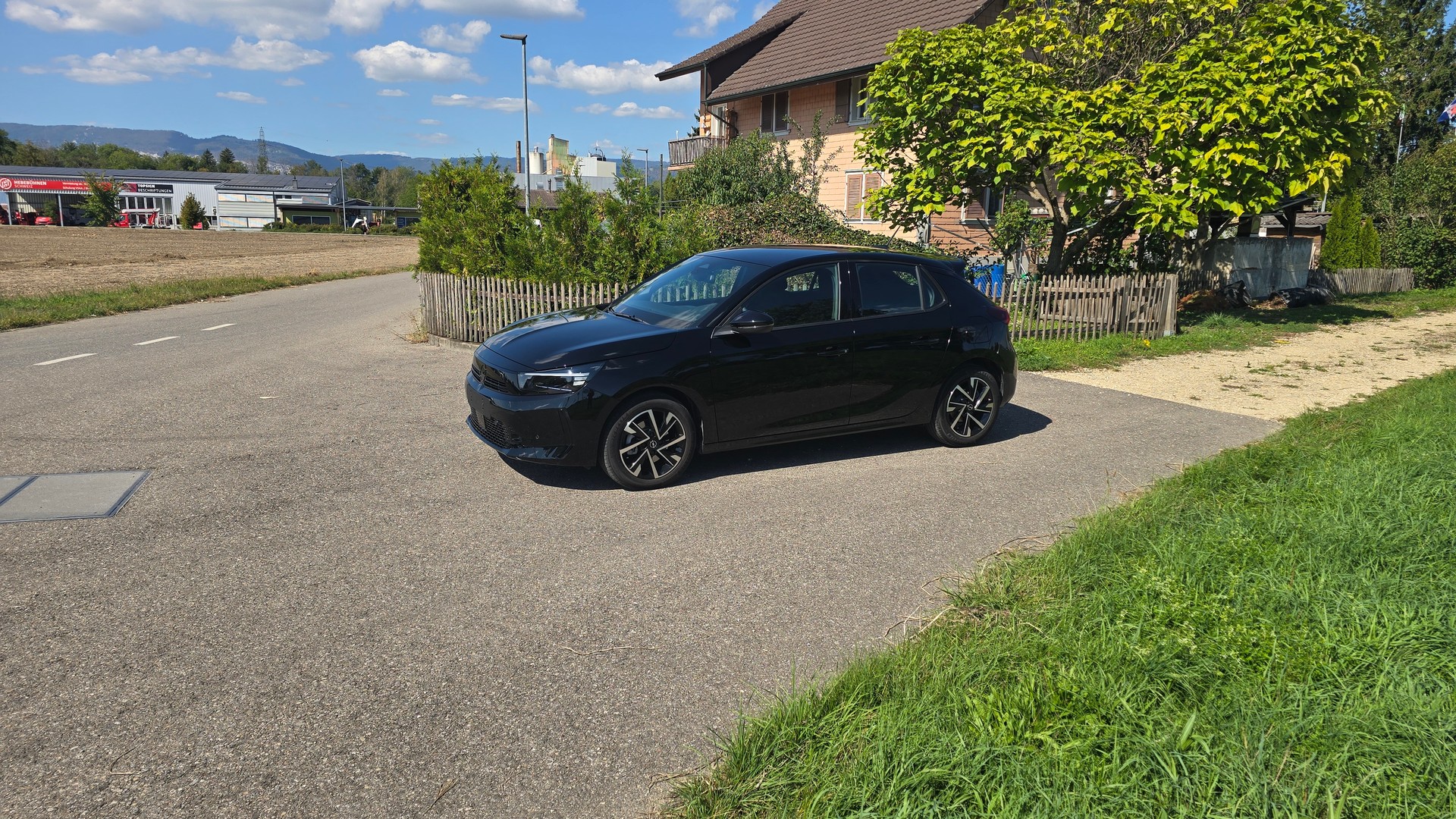 OPEL Corsa 1.2 MHEV Viva, CH Fahrzeug inkl Winterräder