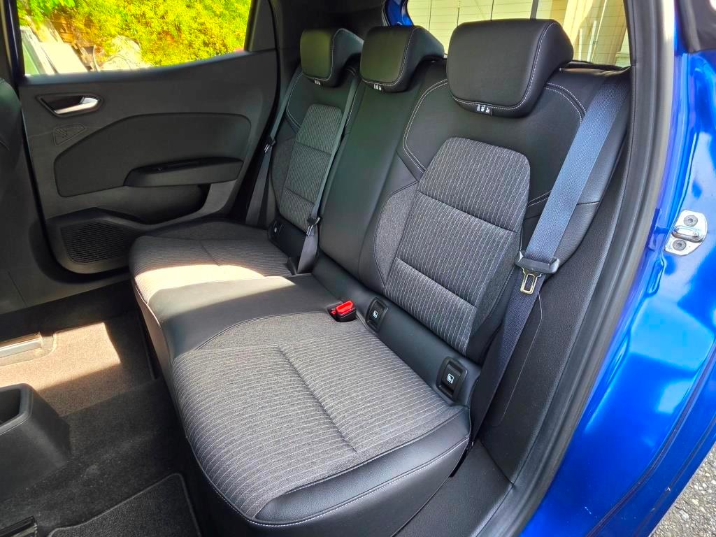 RENAULT 1.3 TCe Intens EDC-image-10