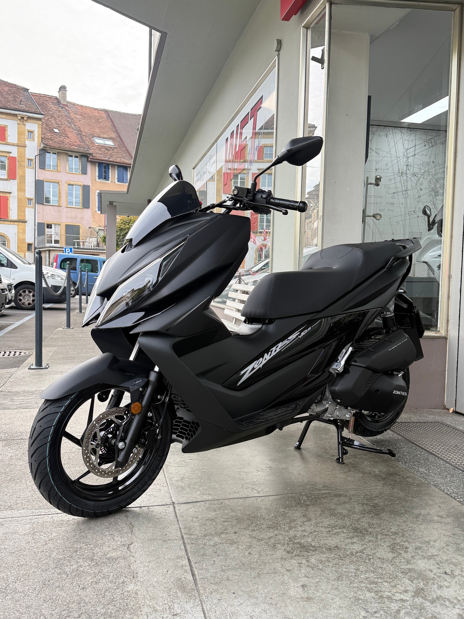ZONTES V BLACK-image-4