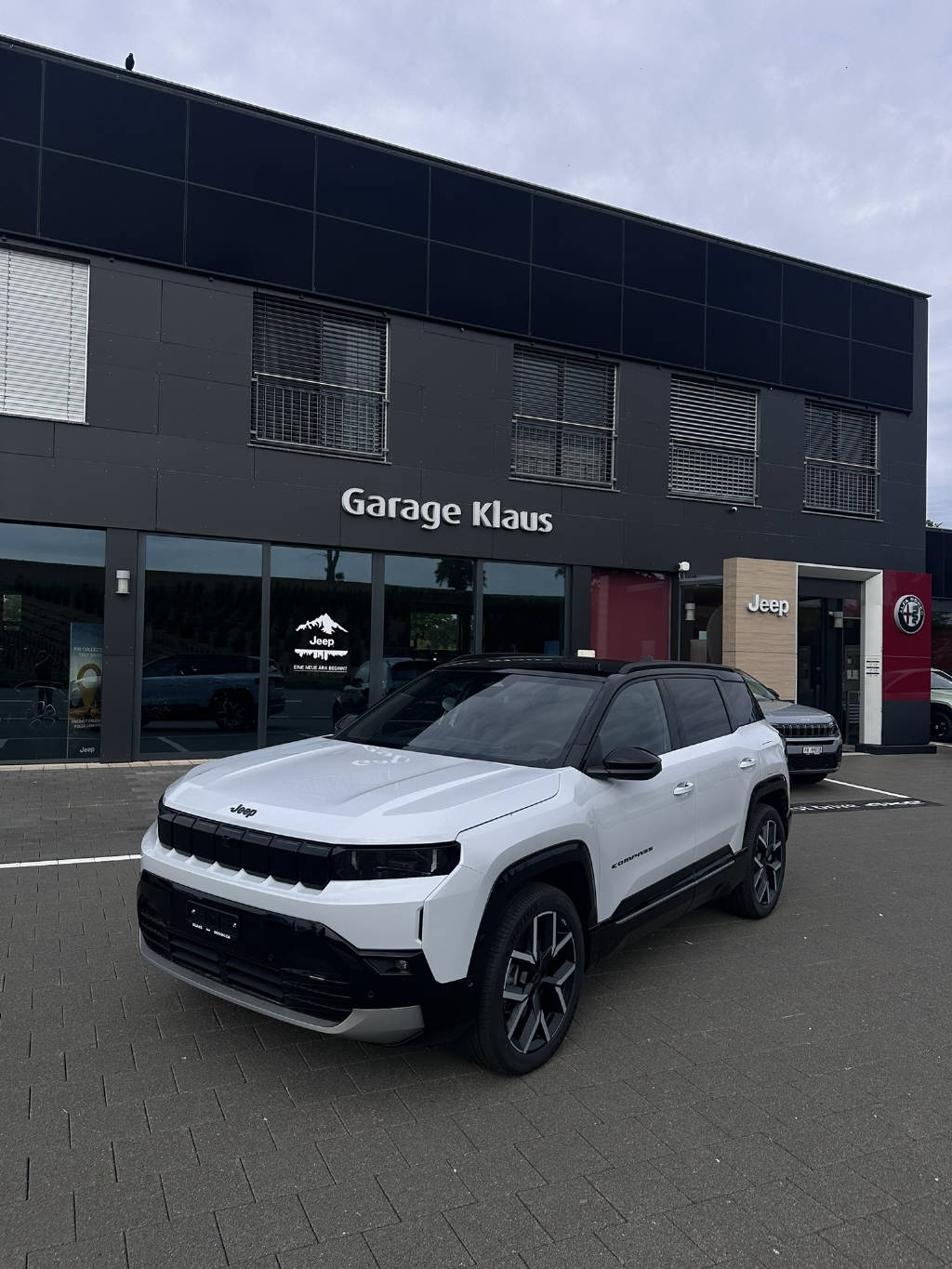 JEEP Compass First Edition