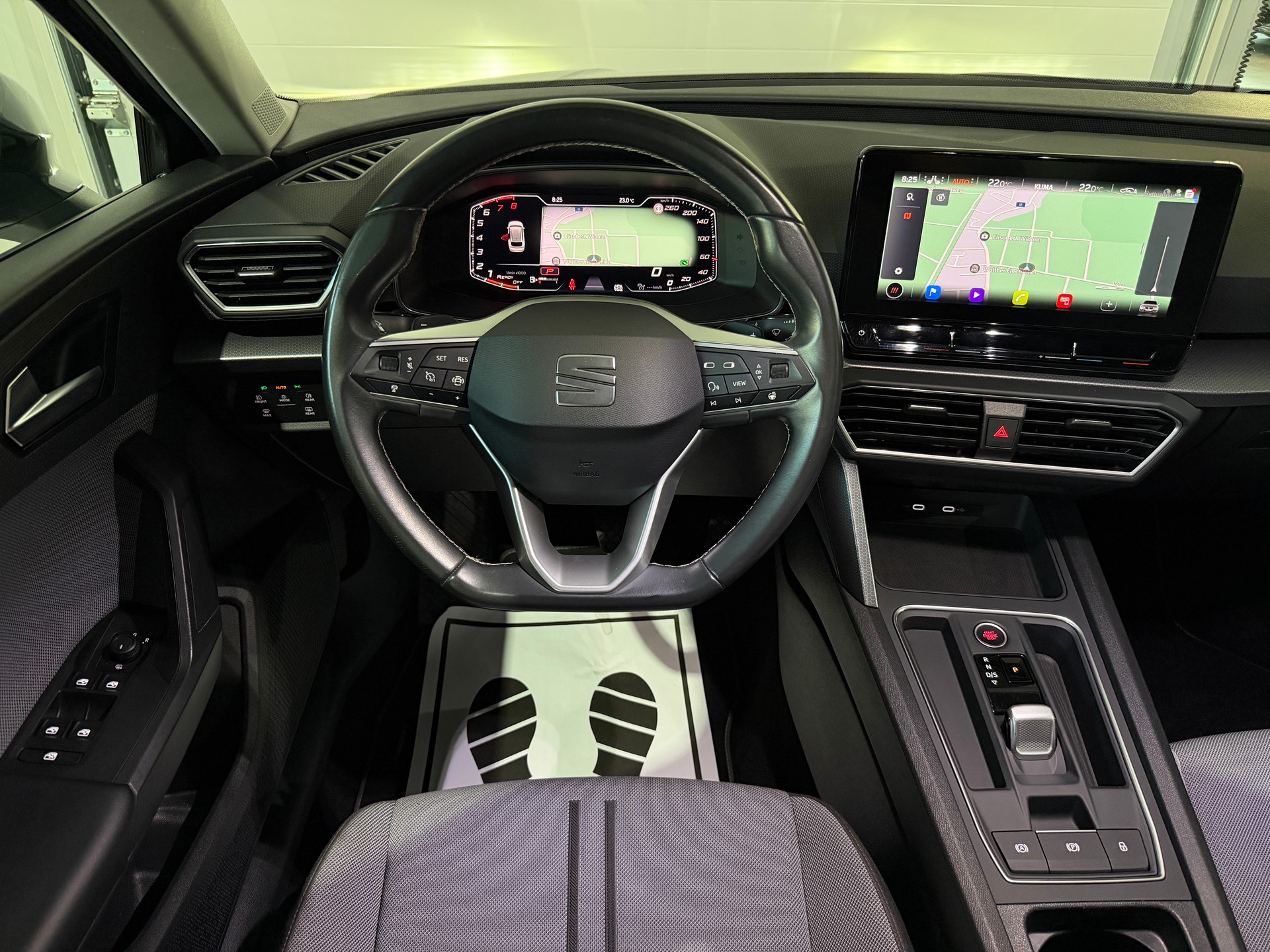 SEAT Leon ST 1.5 eTSI mHEV DSG Style (CH)-image-21