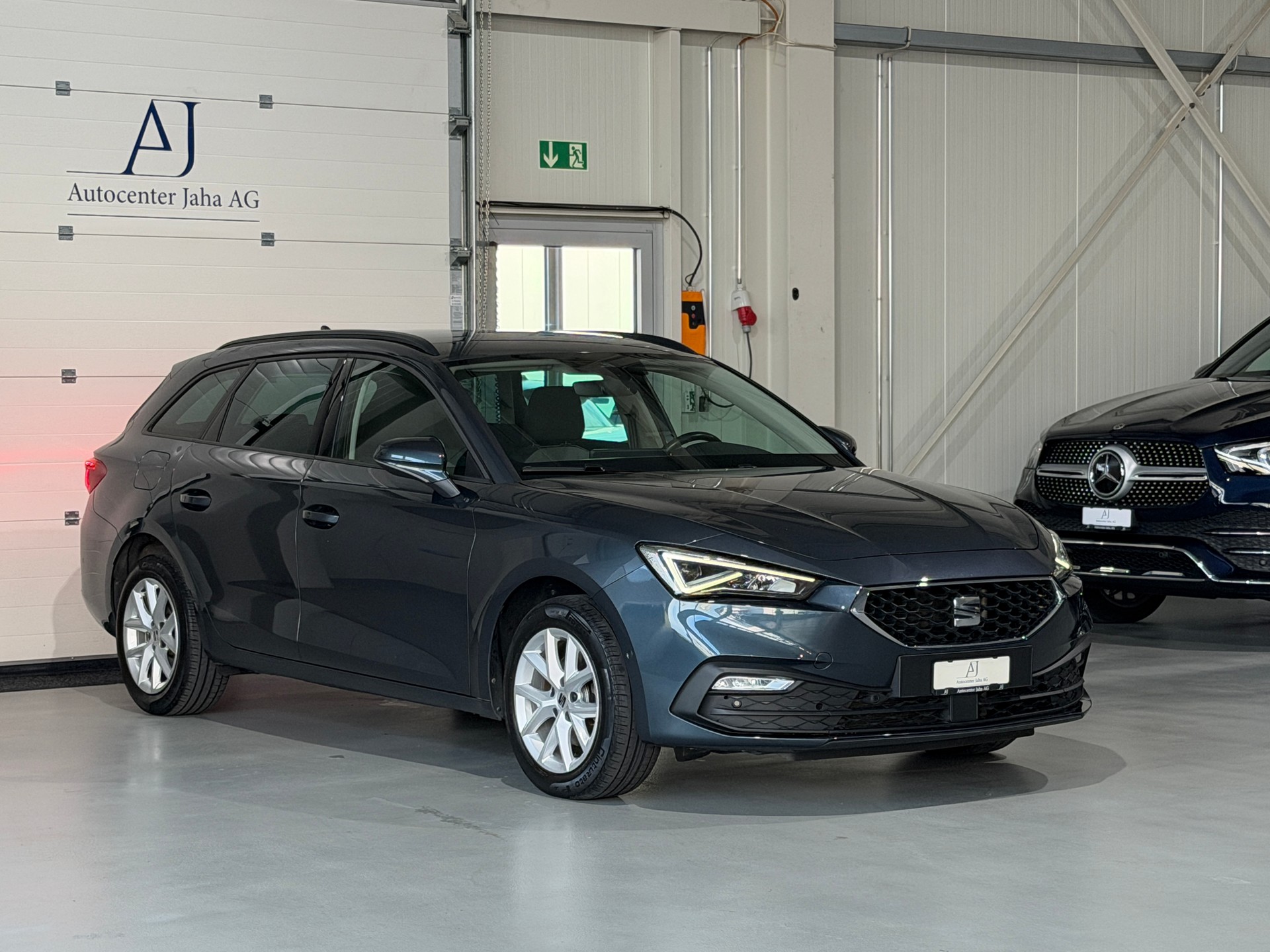 SEAT Leon ST 1.5 eTSI mHEV DSG Style (CH)-image-4