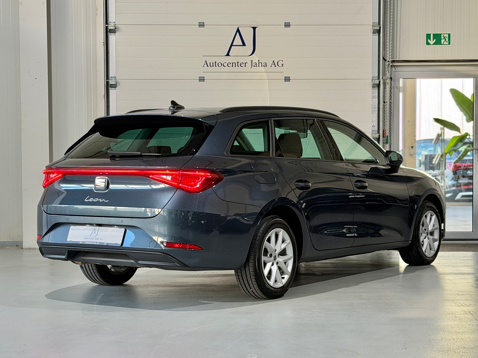 SEAT Leon ST 1.5 eTSI mHEV DSG Style (CH)-image-6