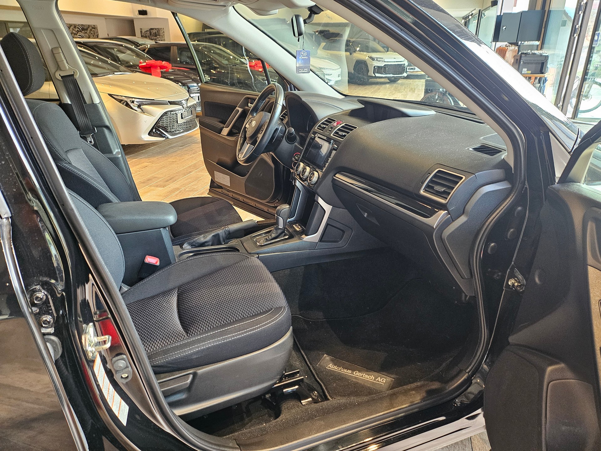 SUBARU Forester 2.0i Swiss Plus Lineartronic🔥 8-fach 🔥AHK 2000KG🔥-image-17