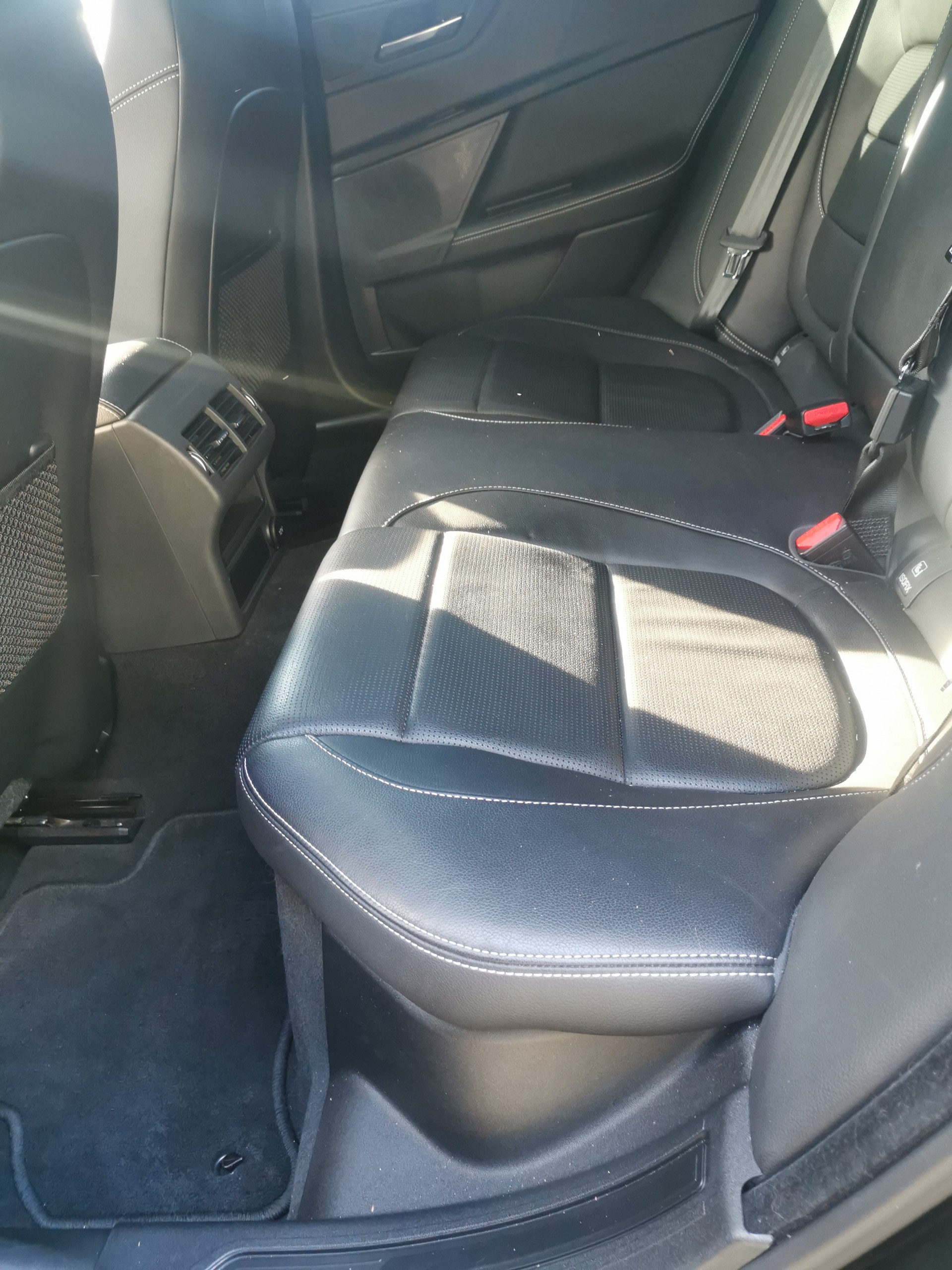 JAGUAR XE S 3.0 Automatic-image-7