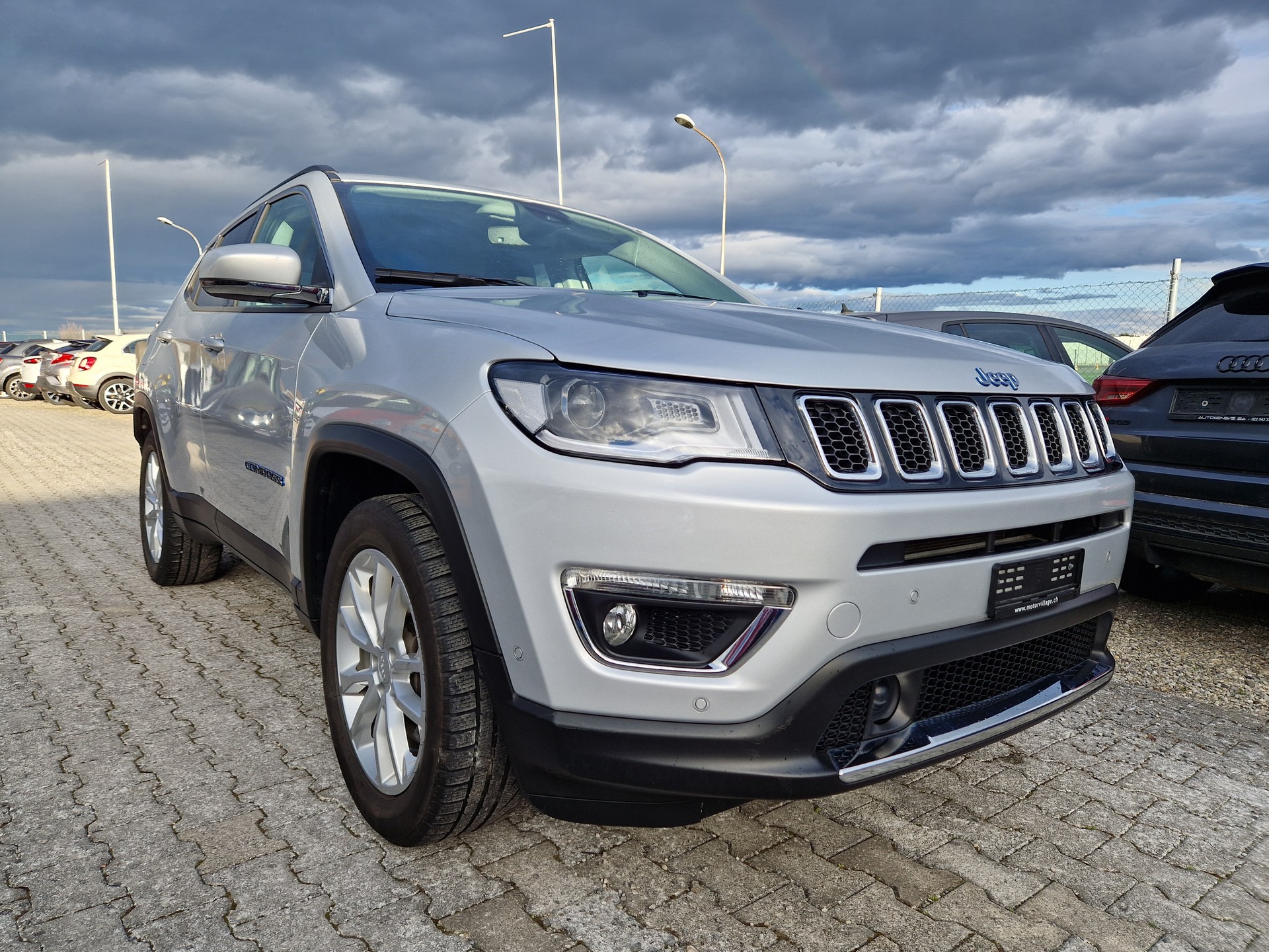 JEEP Compass Hybride et rechargeable 4WD