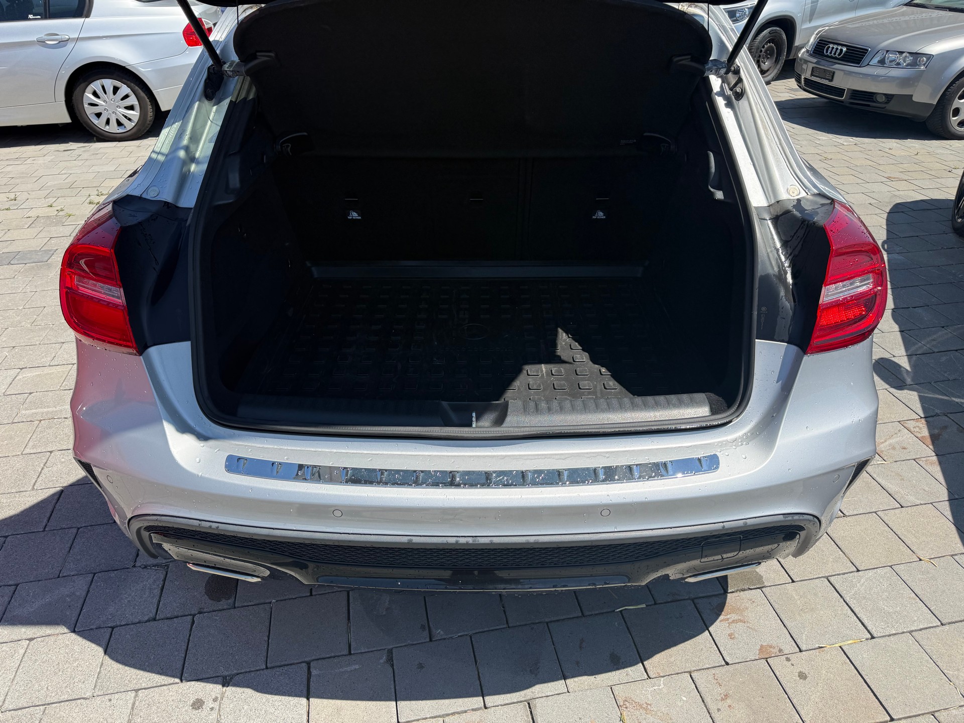 MERCEDES-BENZ GLA 220 CDI AMG Line 4Matic 7G-DCT-image-5
