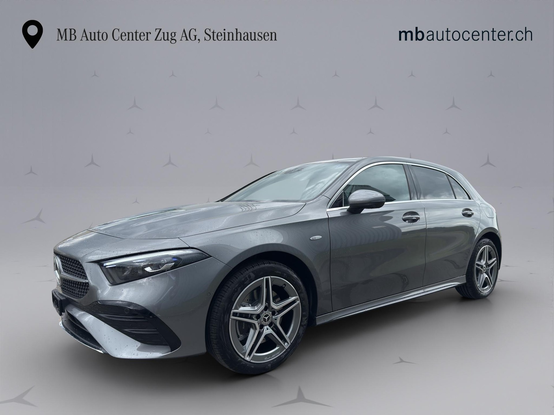 MERCEDES-BENZ A 250 e-showroom-element-1