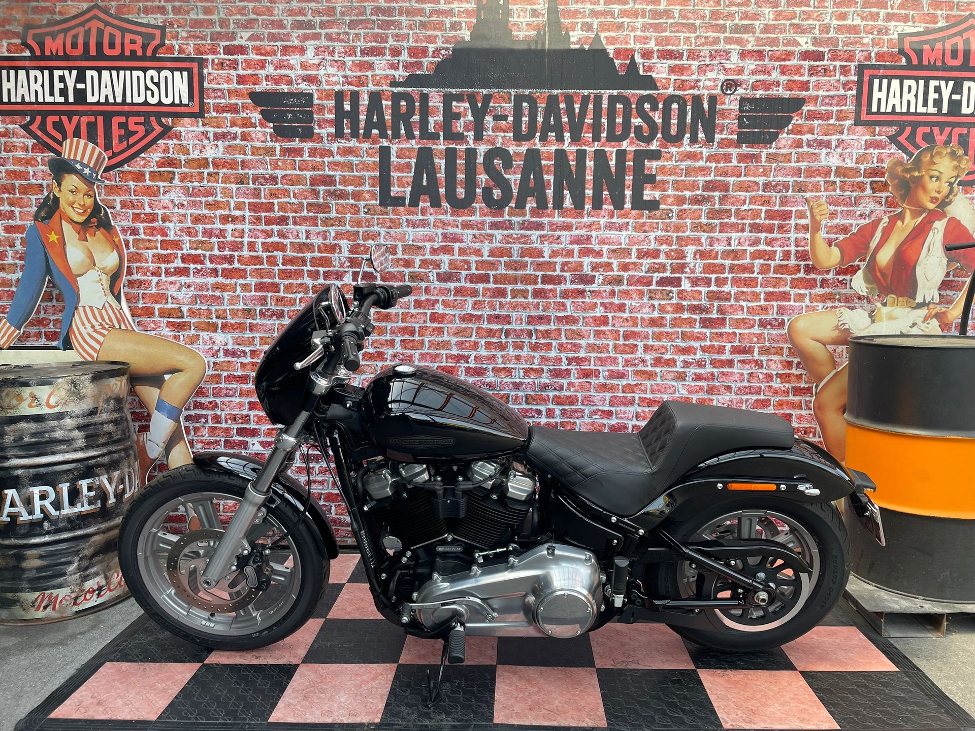 HARLEY-DAVIDSON FXST Softail Standard 107-image-1
