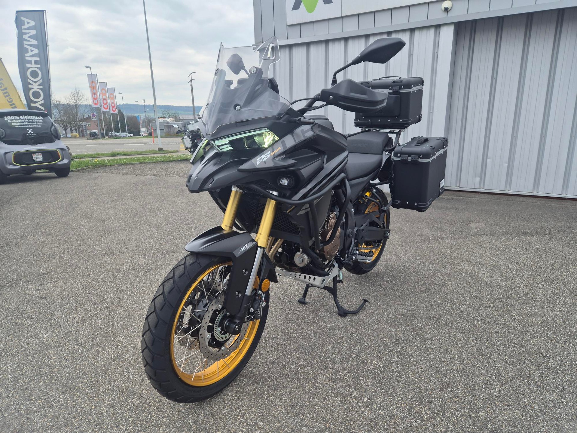 VOGE 625 DSX 35kW / 47kW Black Knight