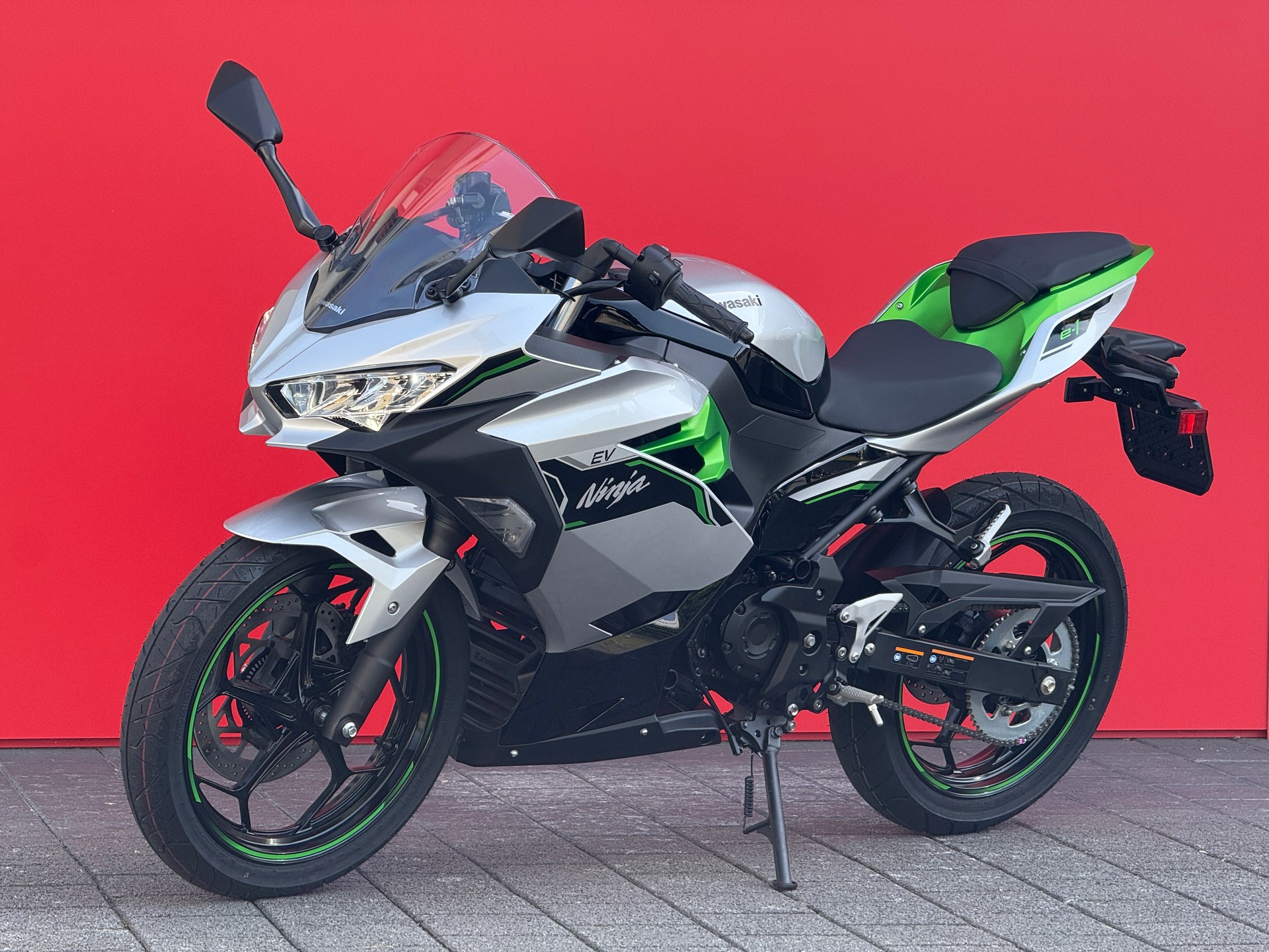 KAWASAKI Ninja e-1-image-7
