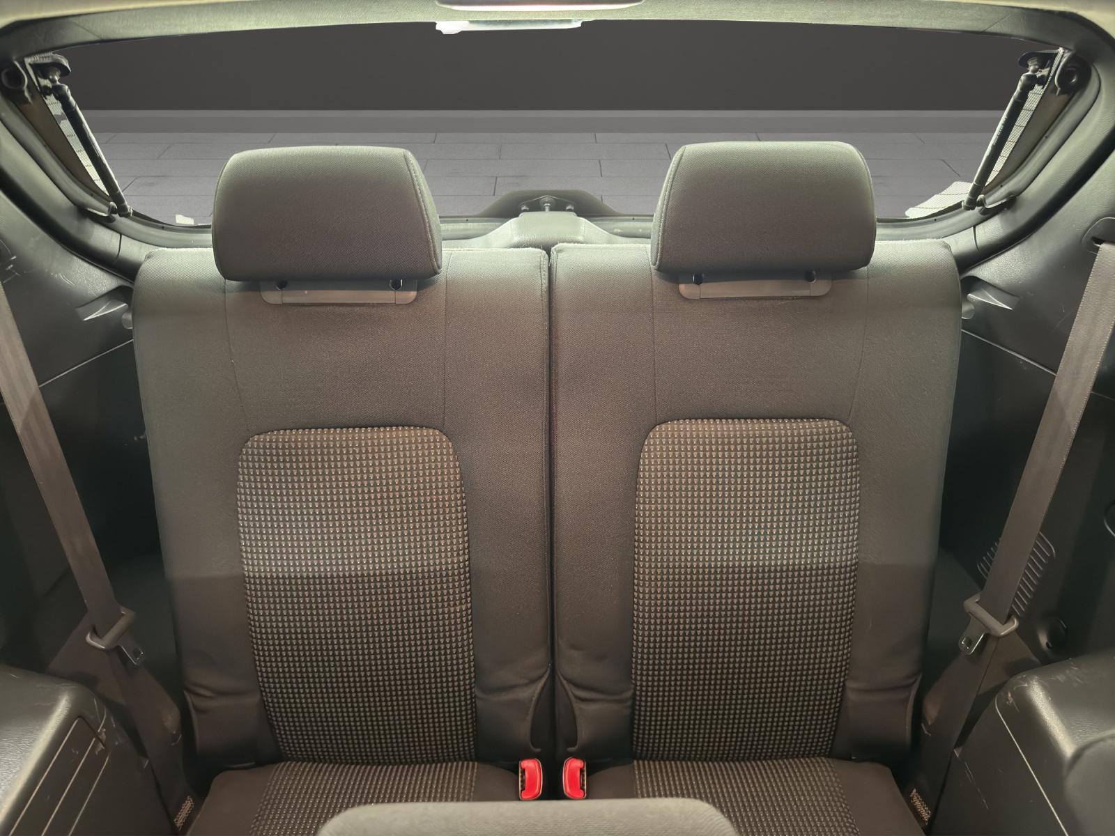 CHEVROLET Captiva 2.4 LS 4WD-image-10