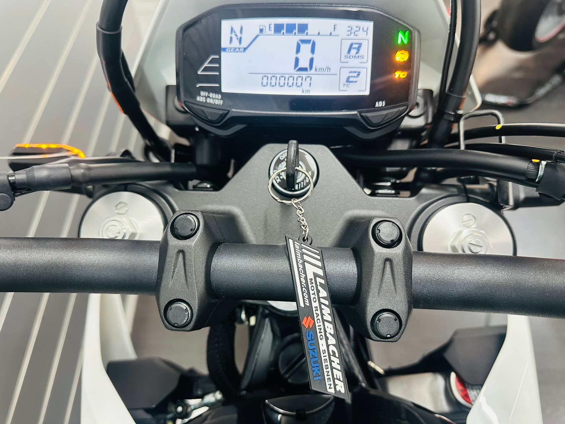 SUZUKI DR-Z 4 SM-image-8