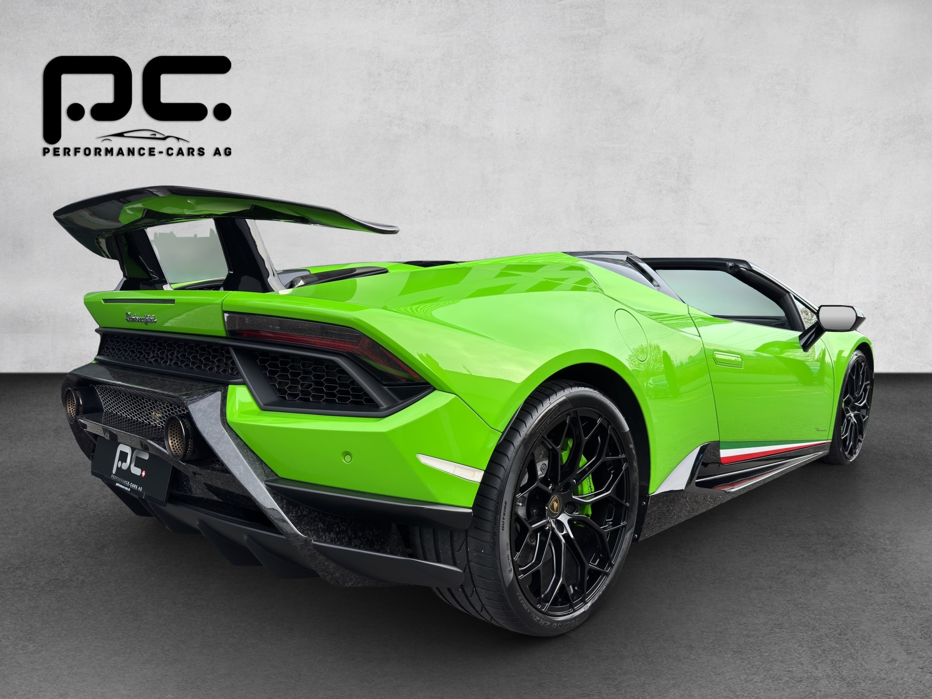 LAMBORGHINI Huracan LP640-4 Spyder Performante DCT-image-6
