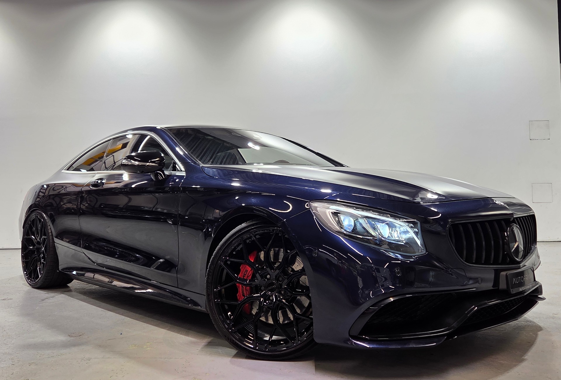MERCEDES-BENZ S 63 V8 AMG 4matic Coupé