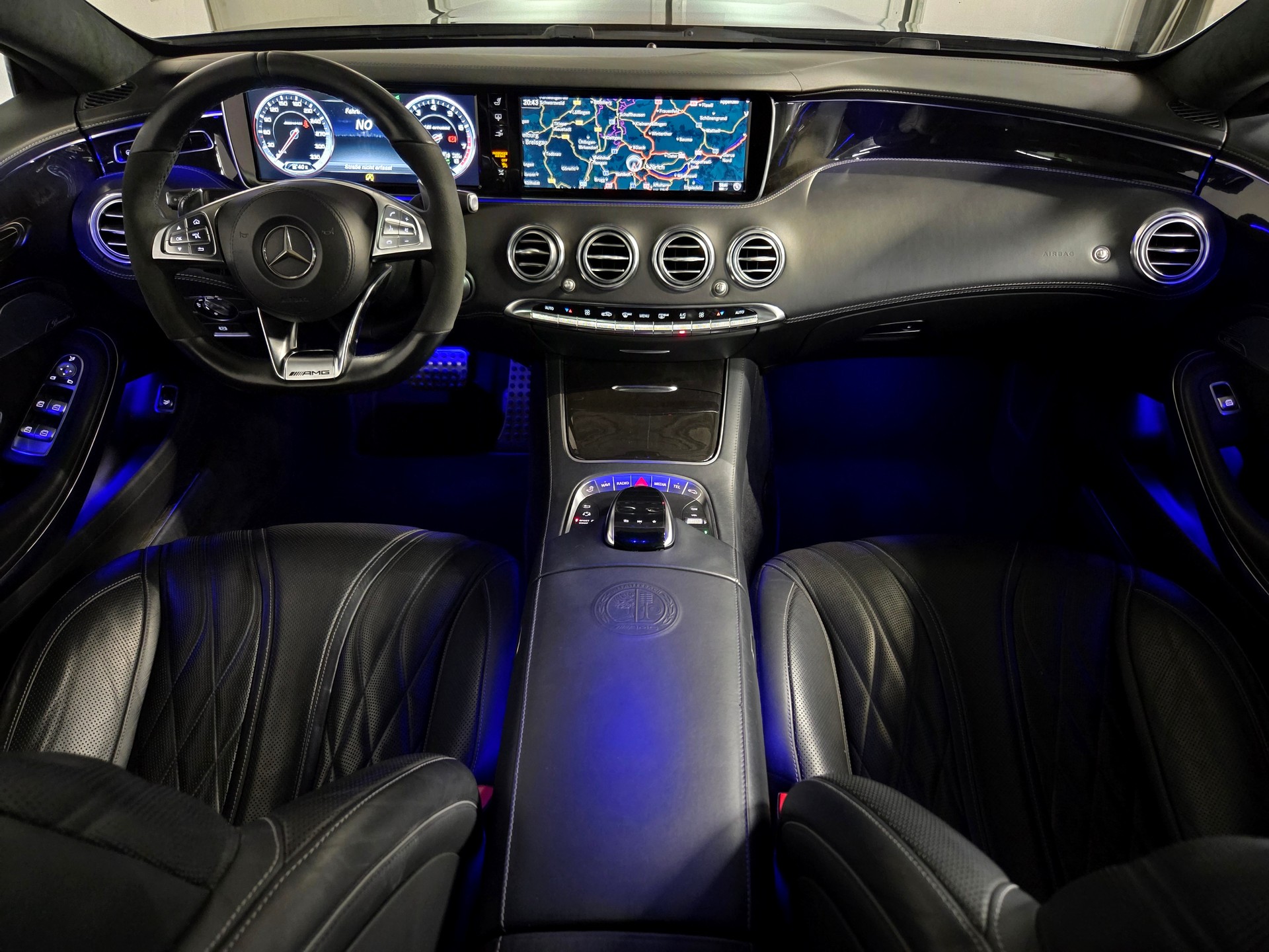 MERCEDES-BENZ S 63 V8 AMG 4matic Coupé-image-5