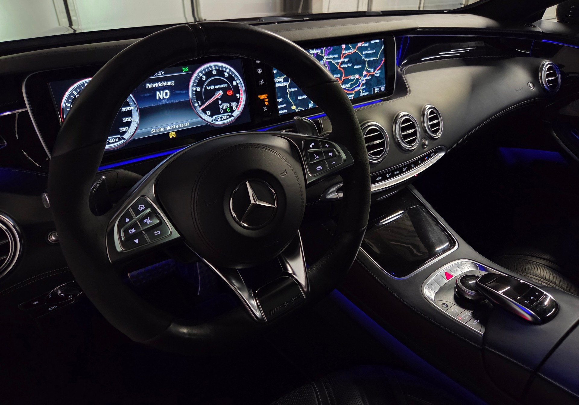 MERCEDES-BENZ S 63 V8 AMG 4matic Coupé-image-12
