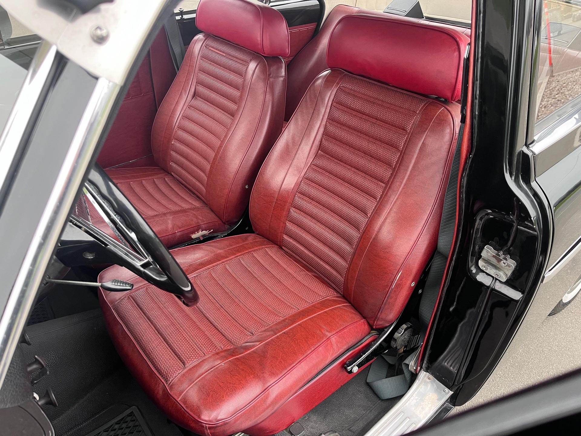 VOLVO 121-image-5