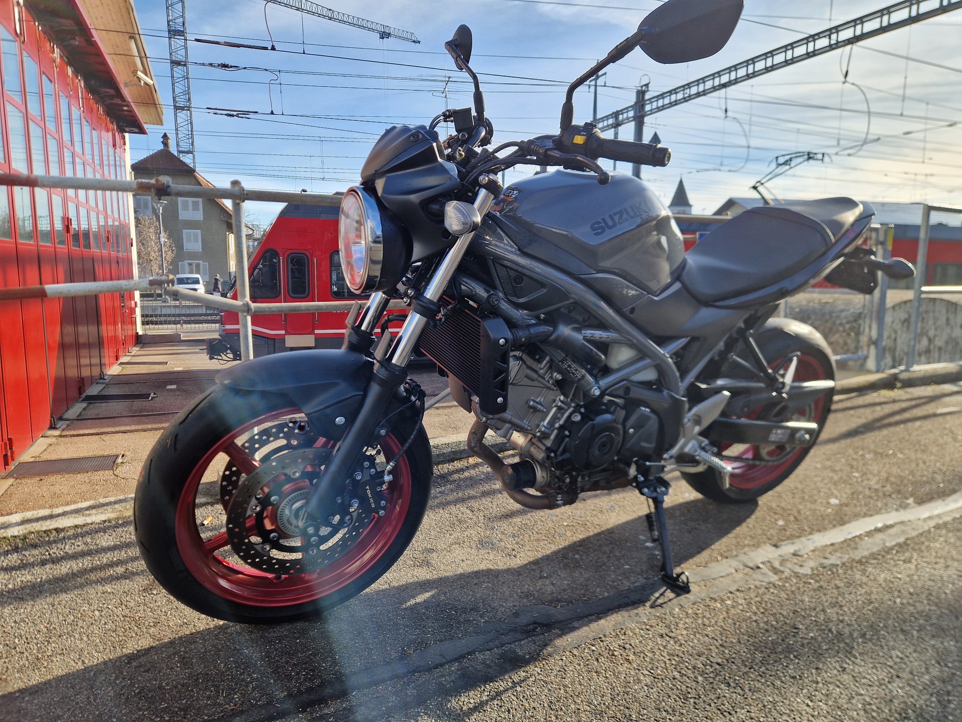 SUZUKI SV 650 Custom (35kW)-image-4