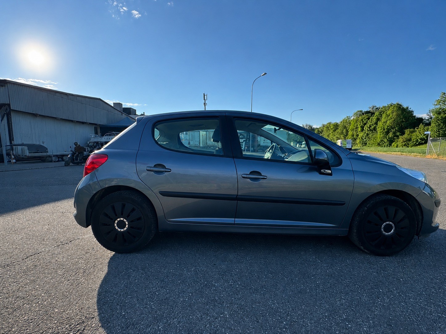 PEUGEOT 207 1.6 16V Sport Automatic-image-7