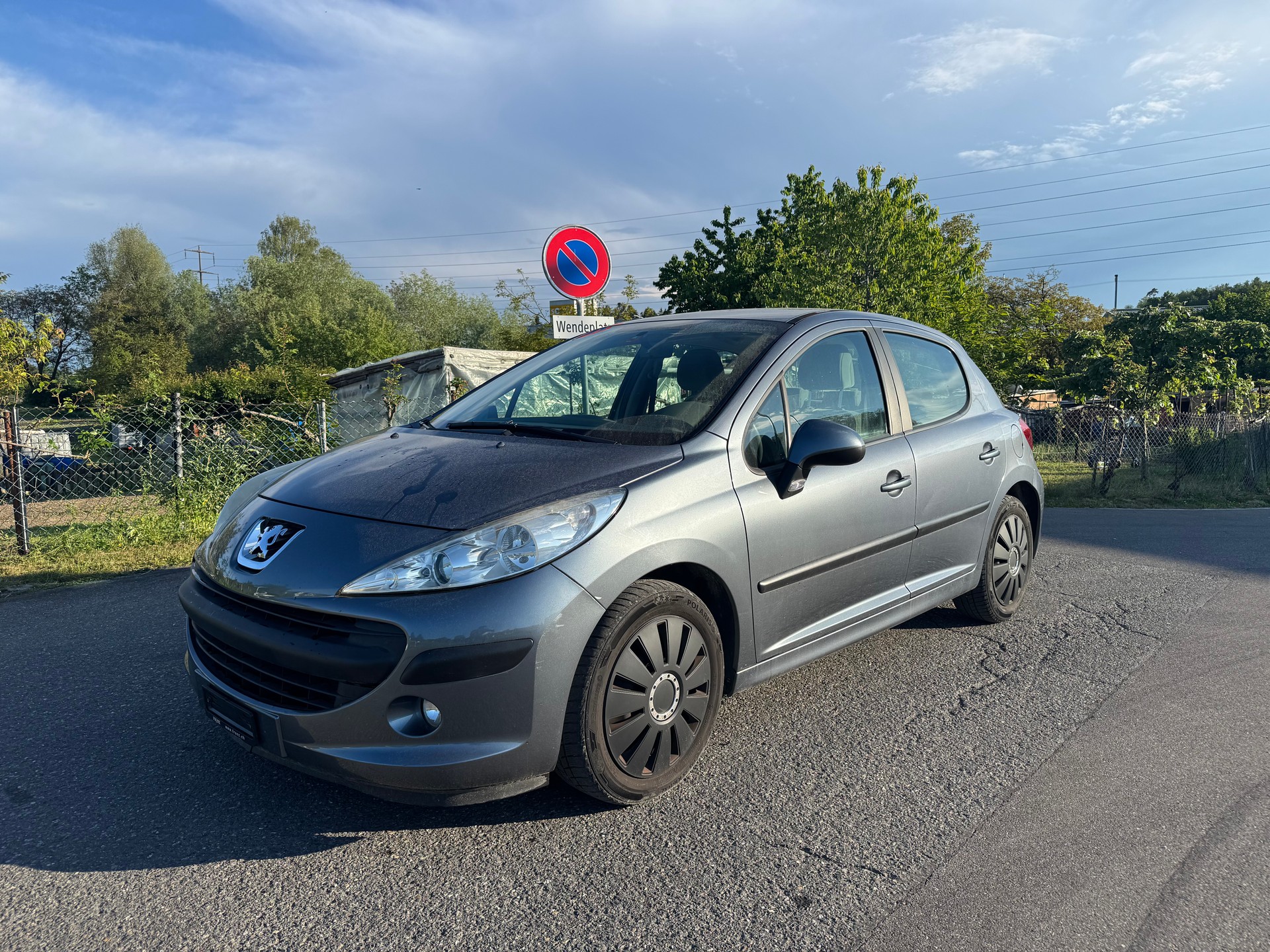 PEUGEOT 207 1.6 16V Sport Automatic-image-2