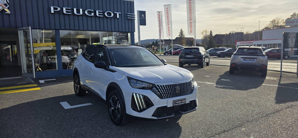 PEUGEOT 2008 1.2 Hybrid GT