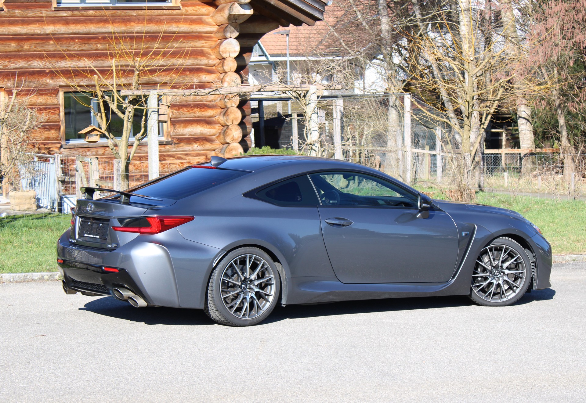 LEXUS RC F 5.0 V8 Carbon Automatic-image-7