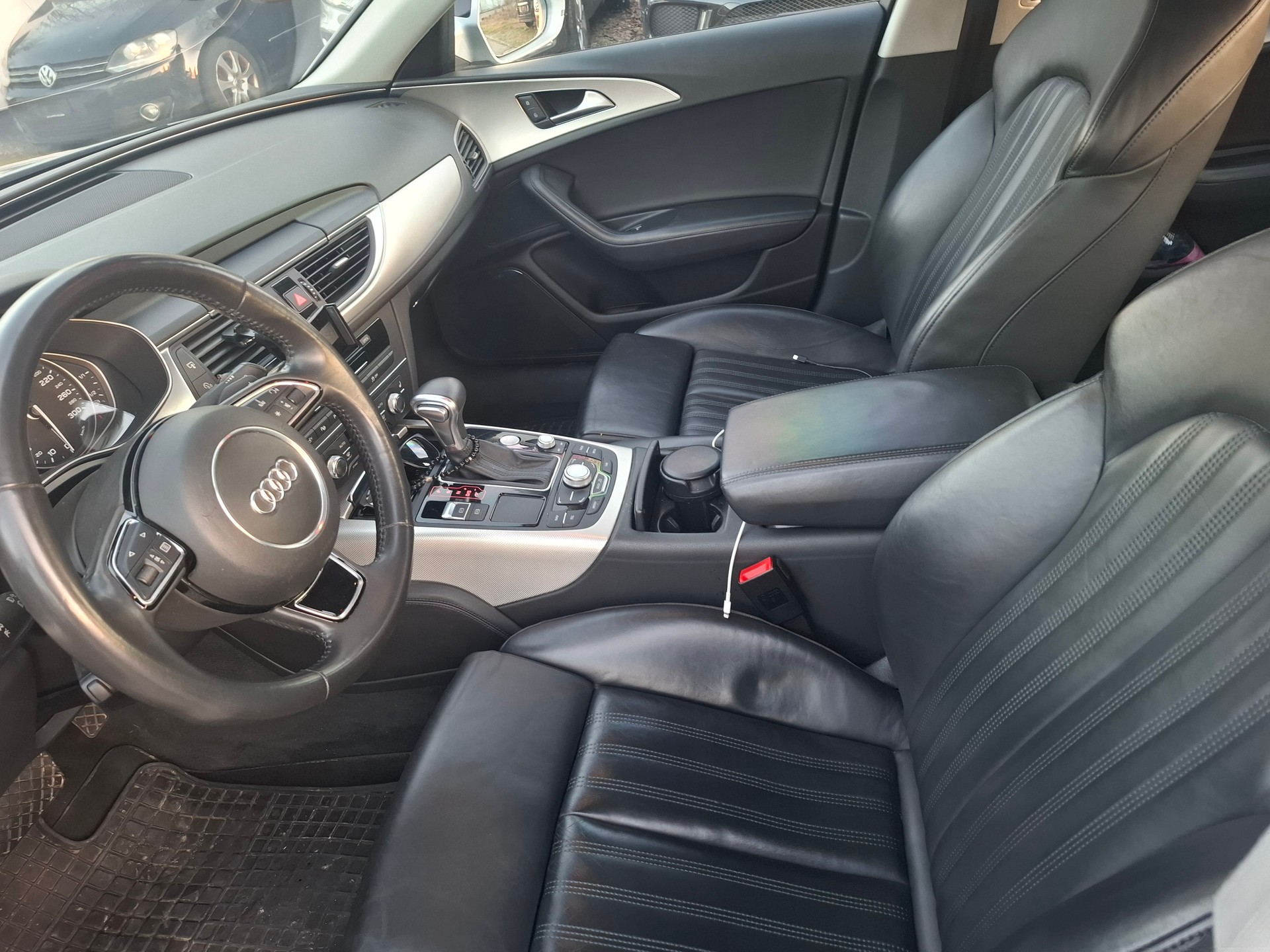 AUDI A6 Limousine 2.0 TFSI hybrid tiptronic-image-13