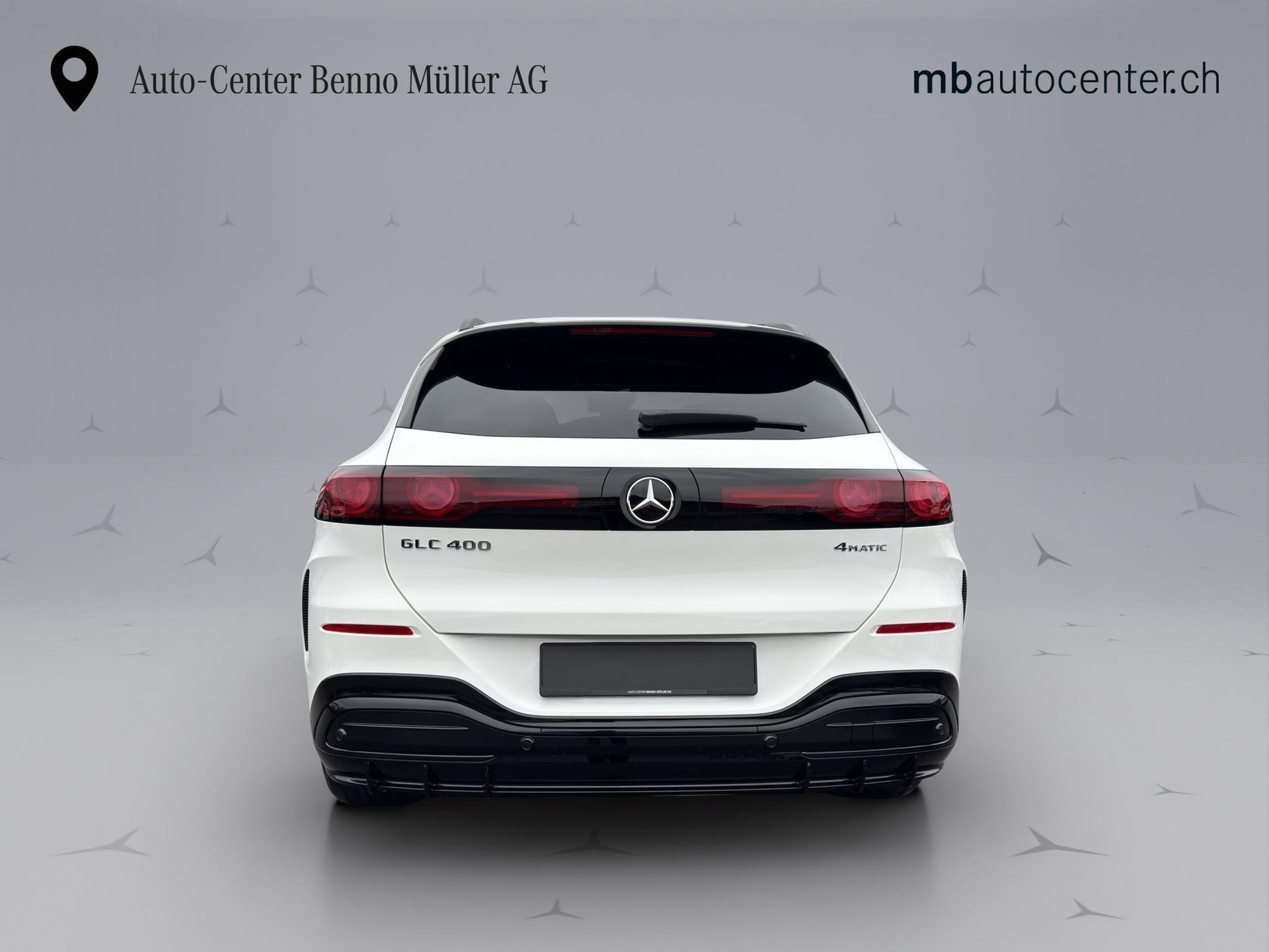 MERCEDES-BENZ GLC 400 4matic-showroom-element-3