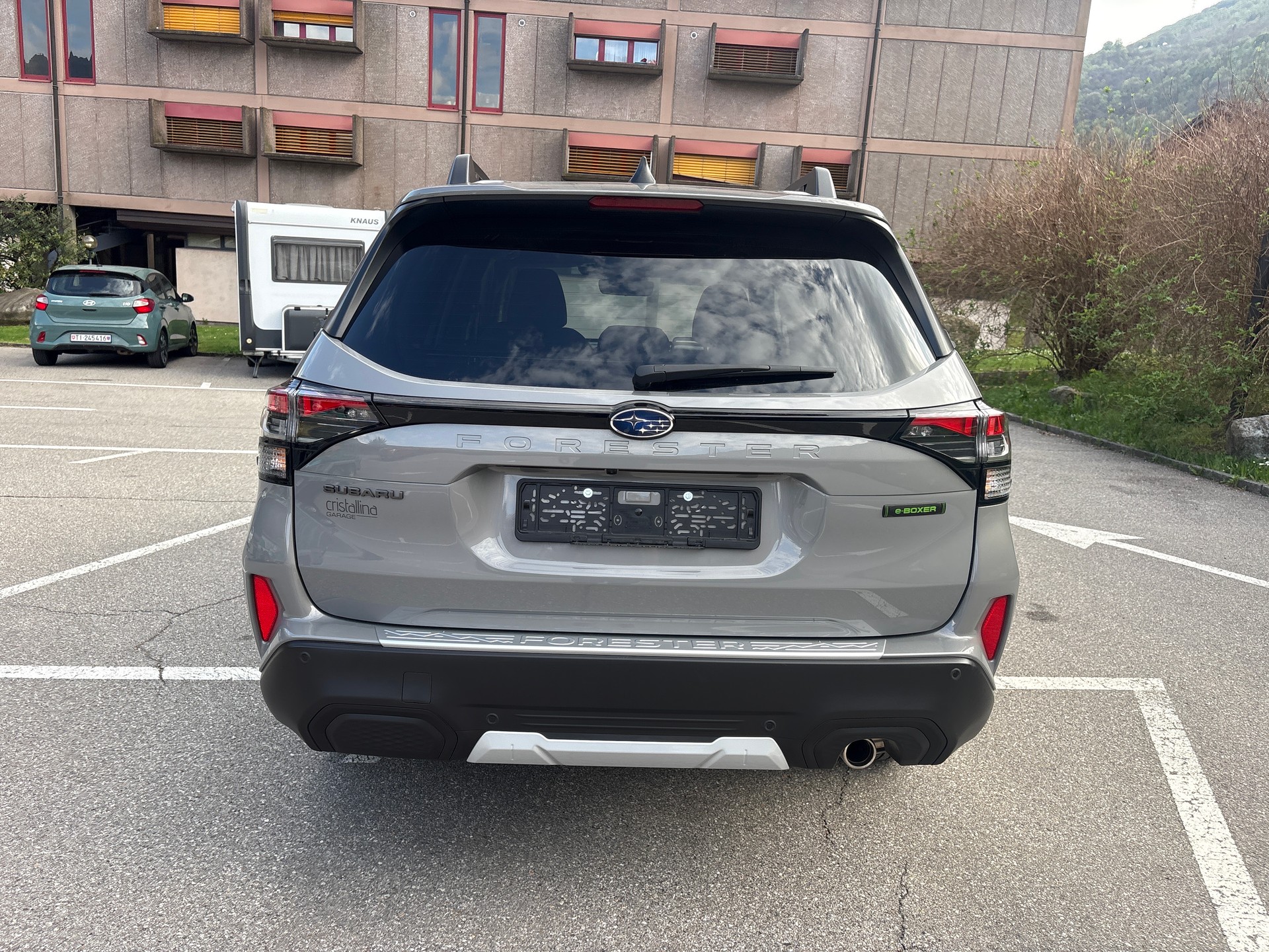 SUBARU Forester 2.0i e-Boxer Sport Lineartronic-image-4