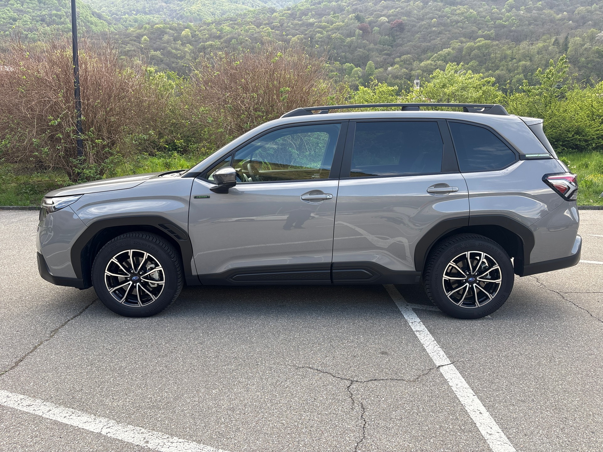 SUBARU Forester 2.0i e-Boxer Sport Lineartronic-image-2