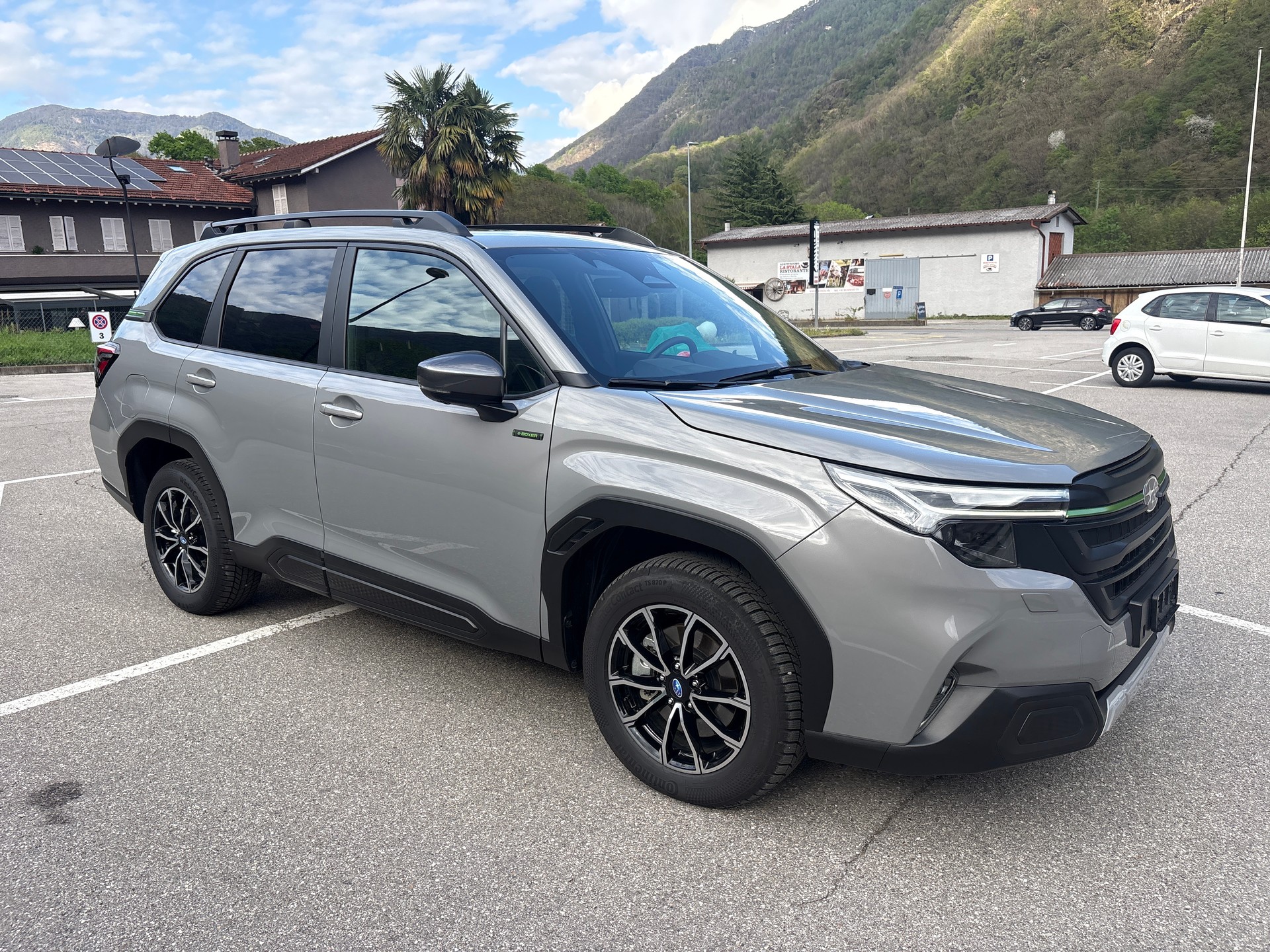 SUBARU Forester 2.0i e-Boxer Sport Lineartronic-image-7