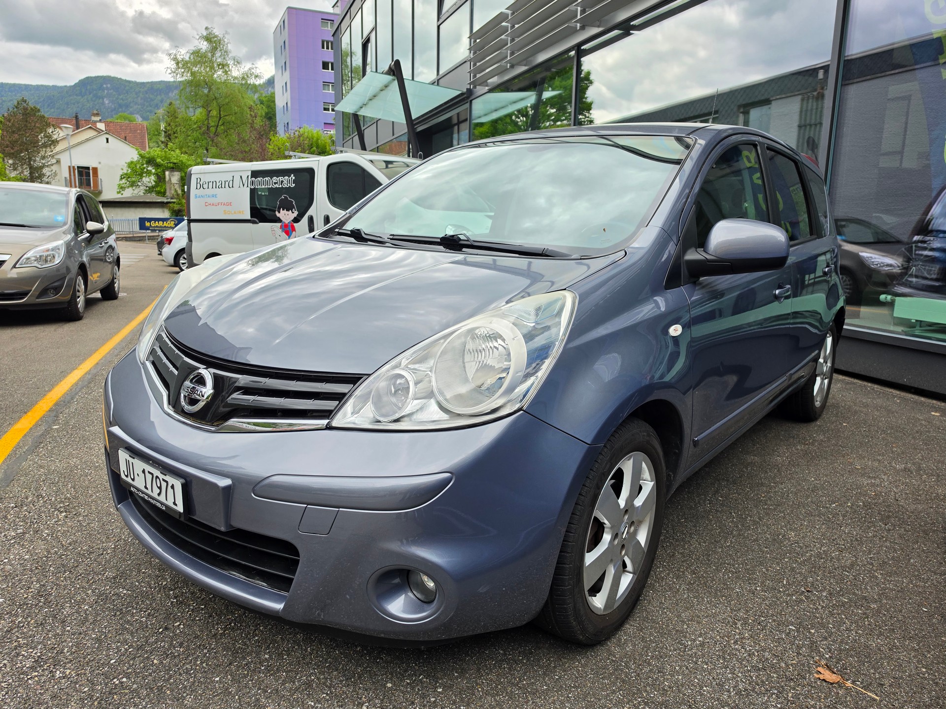 NISSAN Note 1.6 tekna Automatic-image-1