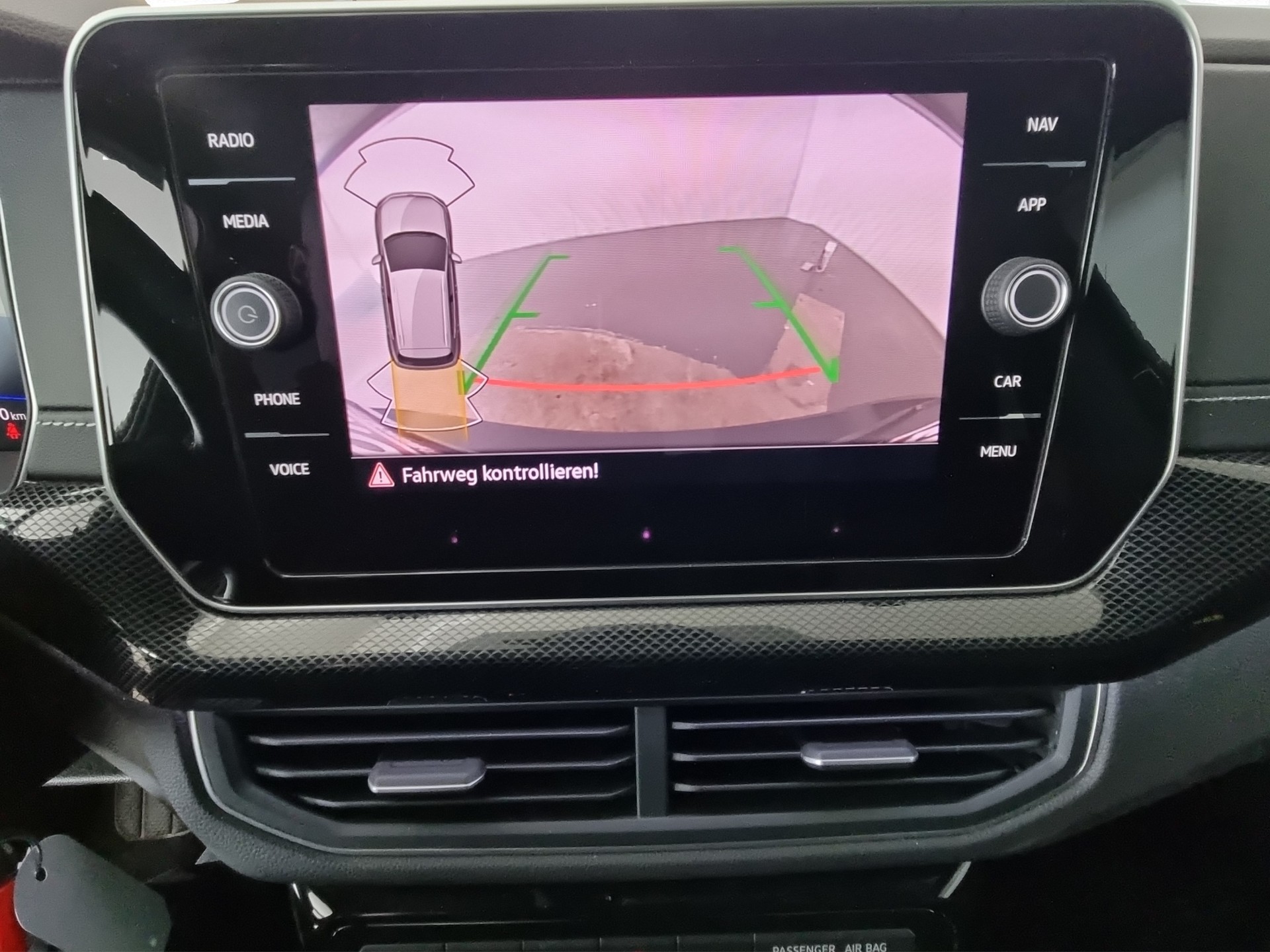 VW T-Cross 1.5 TSI R-Line DSG-image-14