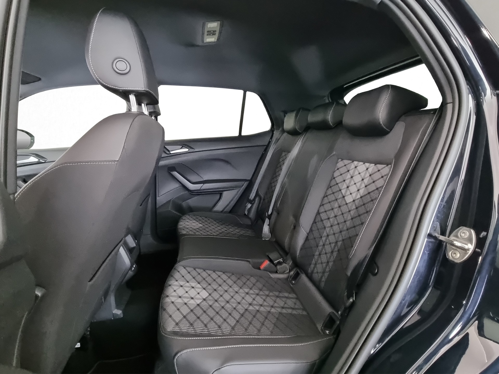 VW T-Cross 1.5 TSI R-Line DSG-image-6
