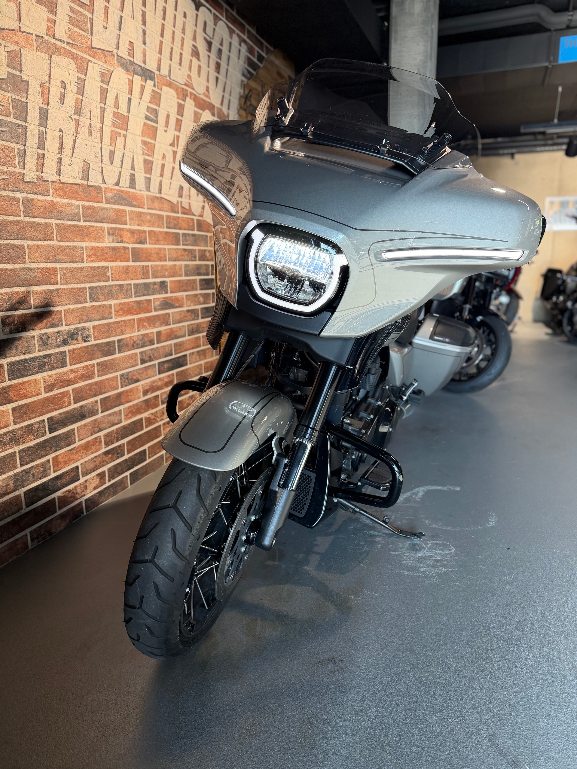 HARLEY-DAVIDSON FLHXSE Street Glide CVO 121-image-3