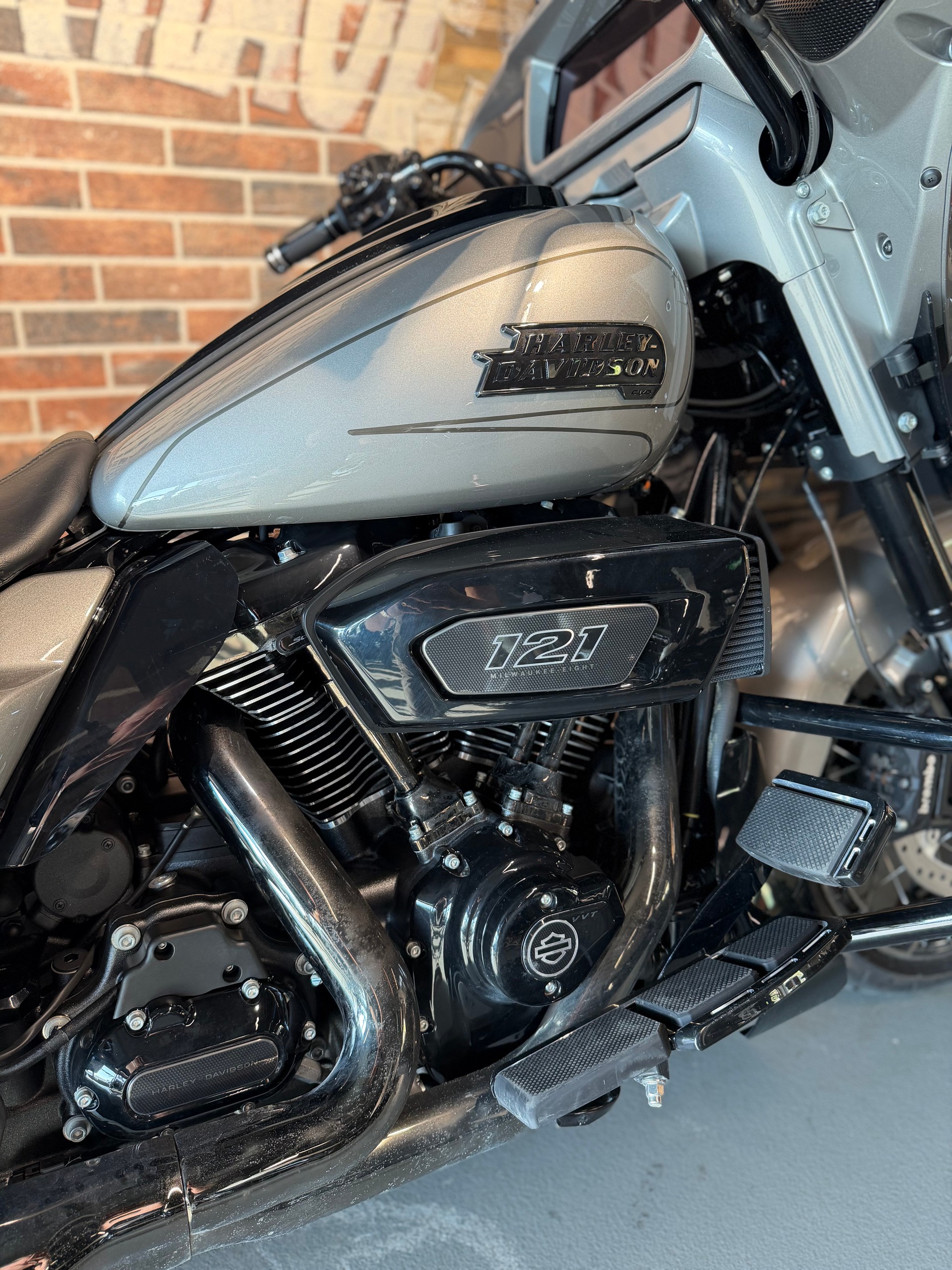 HARLEY-DAVIDSON FLHXSE Street Glide CVO 121-image-12