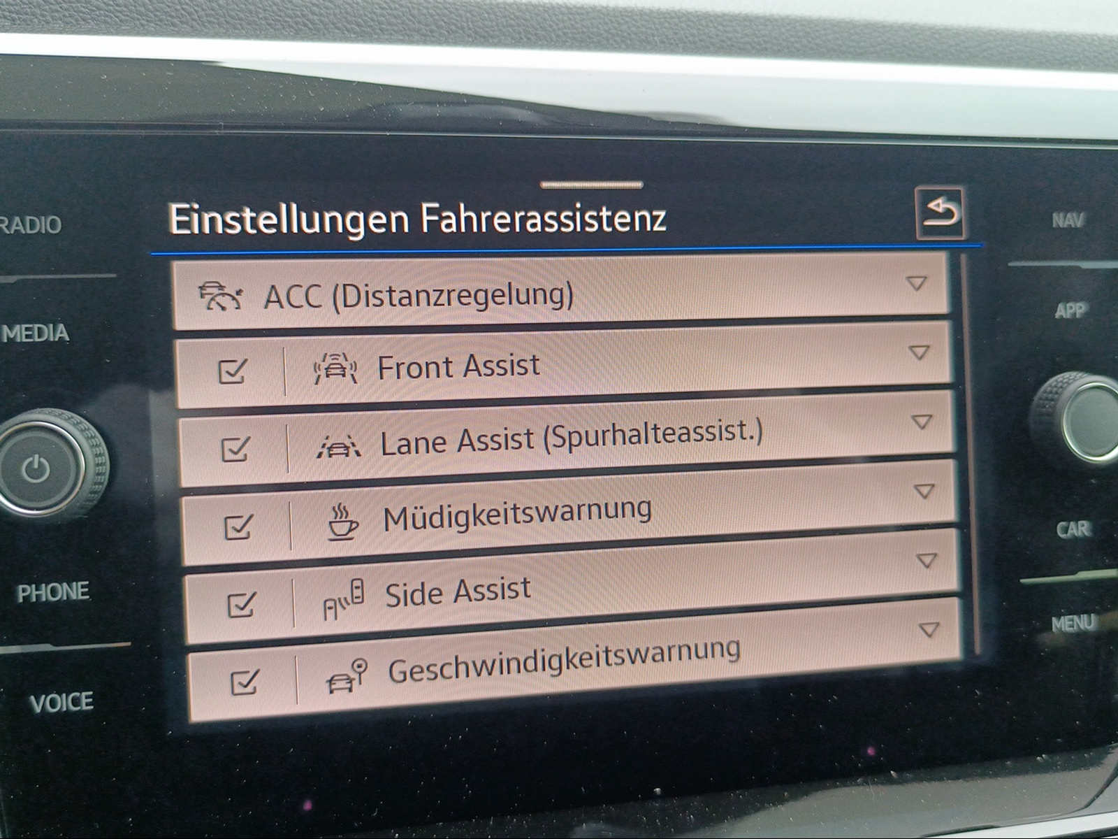 VW Polo 1.0 TSI Style Edition 50 DSG-image-14