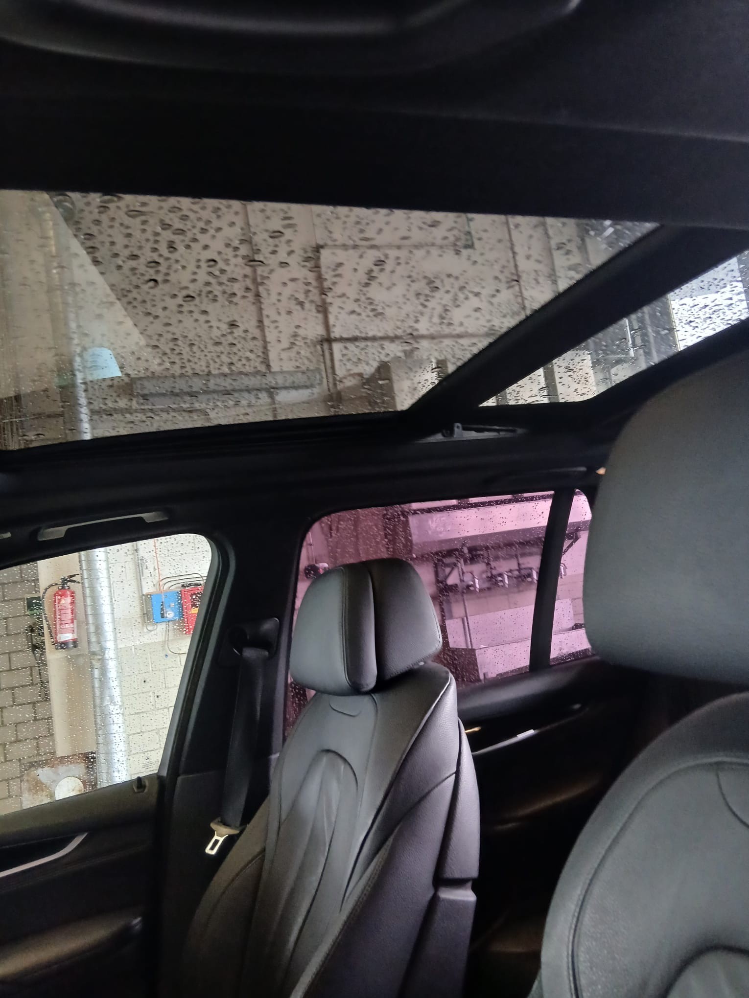 BMW X5 xDrive 40d Steptronic/ zuverlässiges Fahrzeug. Laufleistung altersentsprechend, dafür technisch in gutem Zustand-image-6