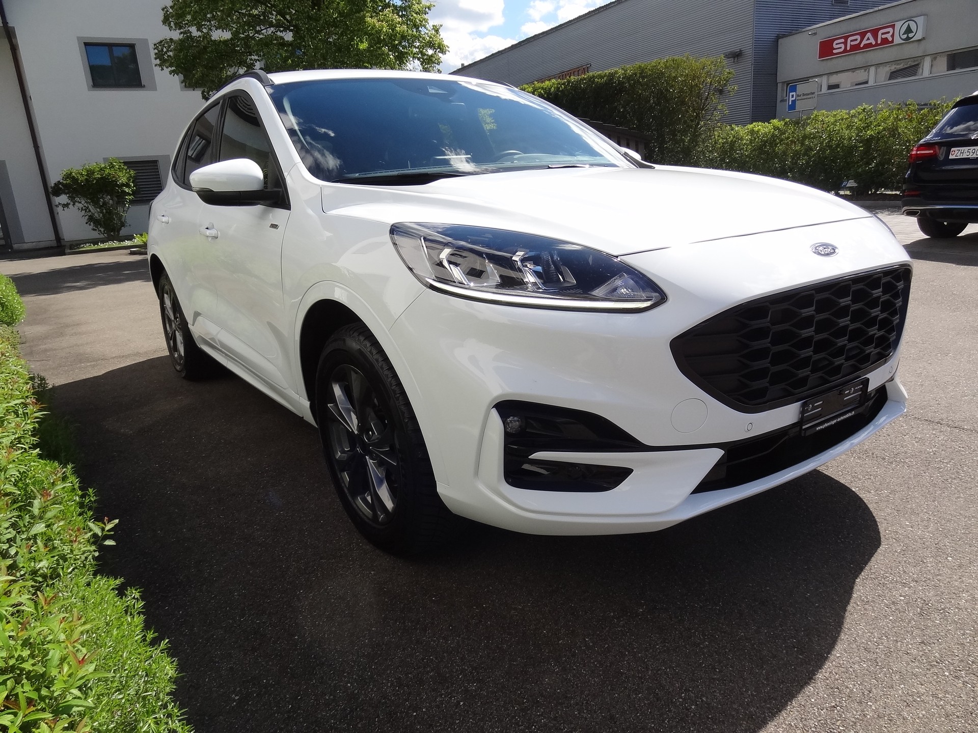 FORD Kuga 2.5 FHEV ST-Line X 4WD-image-5