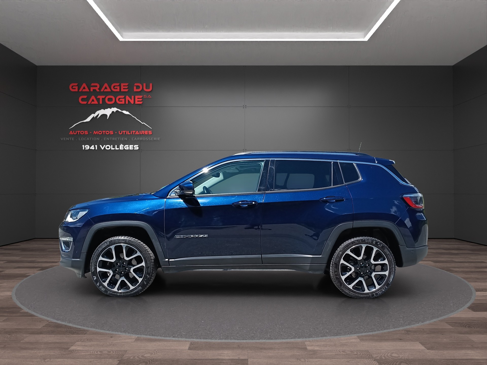 JEEP Compass 1.4 Turbo Limited AWD 9ATX-showroom-element-3