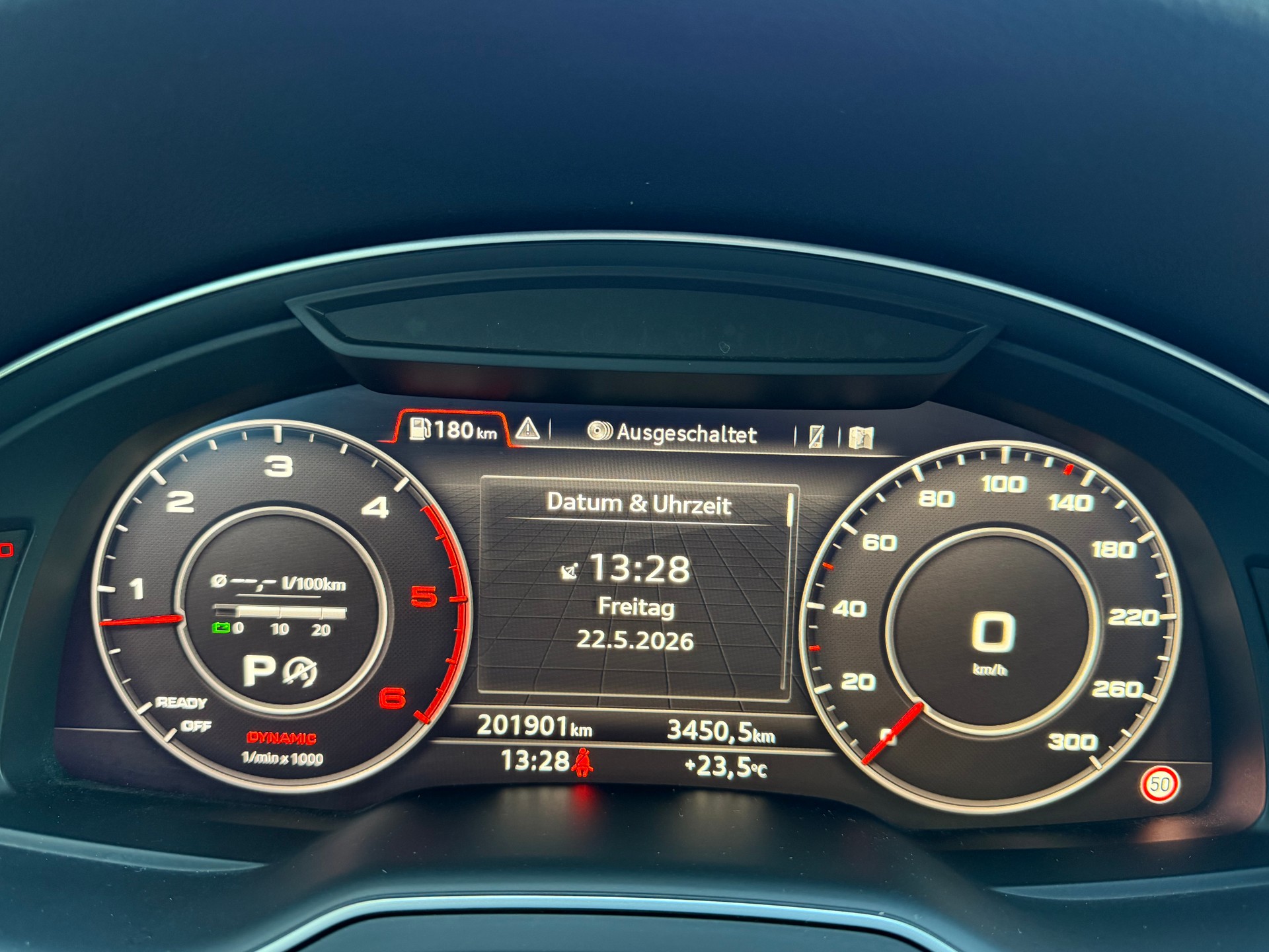 AUDI Q7 3.0 TDI quattro tiptronic S-Line-image-20
