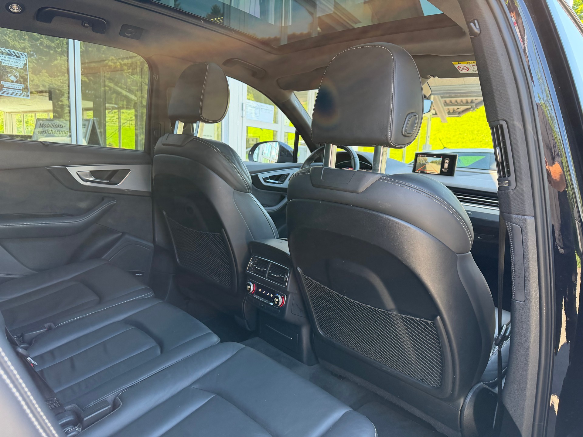 AUDI Q7 3.0 TDI quattro tiptronic S-Line-image-17