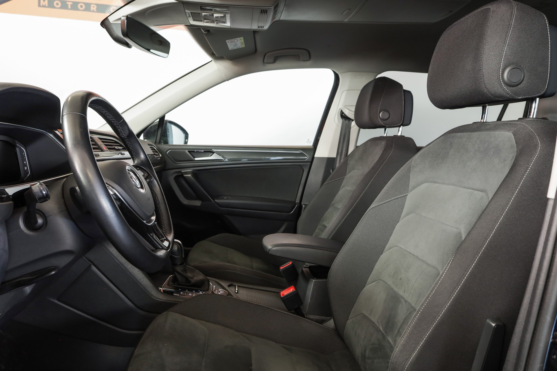 VW Tiguan Allspace 2.0TSI Highline 4Motion DSG-showroom-element-3