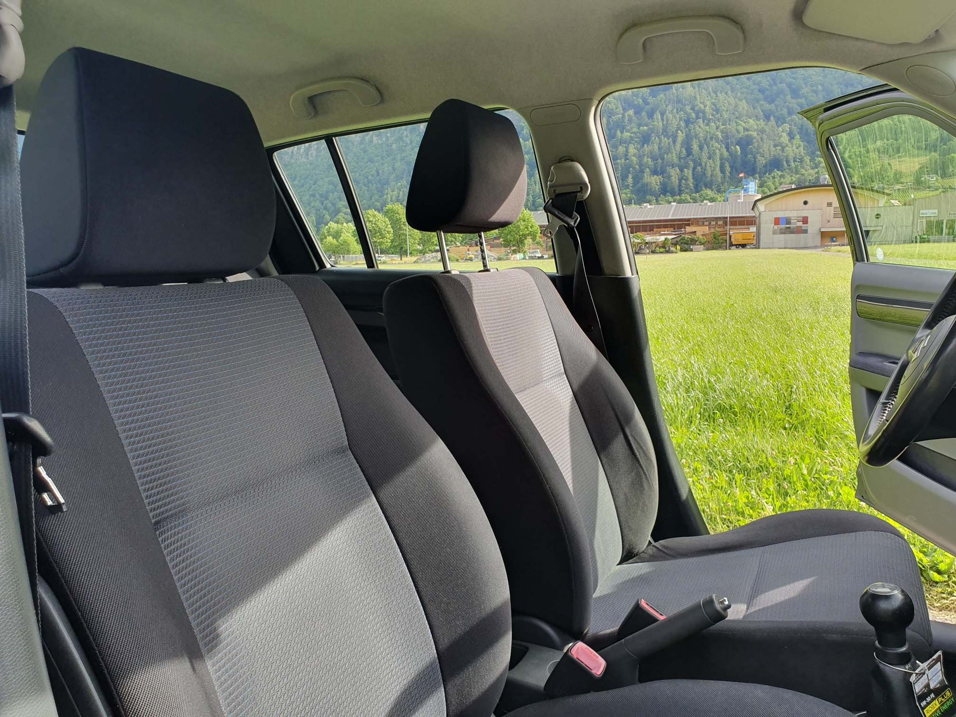 SUZUKI Swift 1.3 GL Top Piz Sulai 4WD-image-10