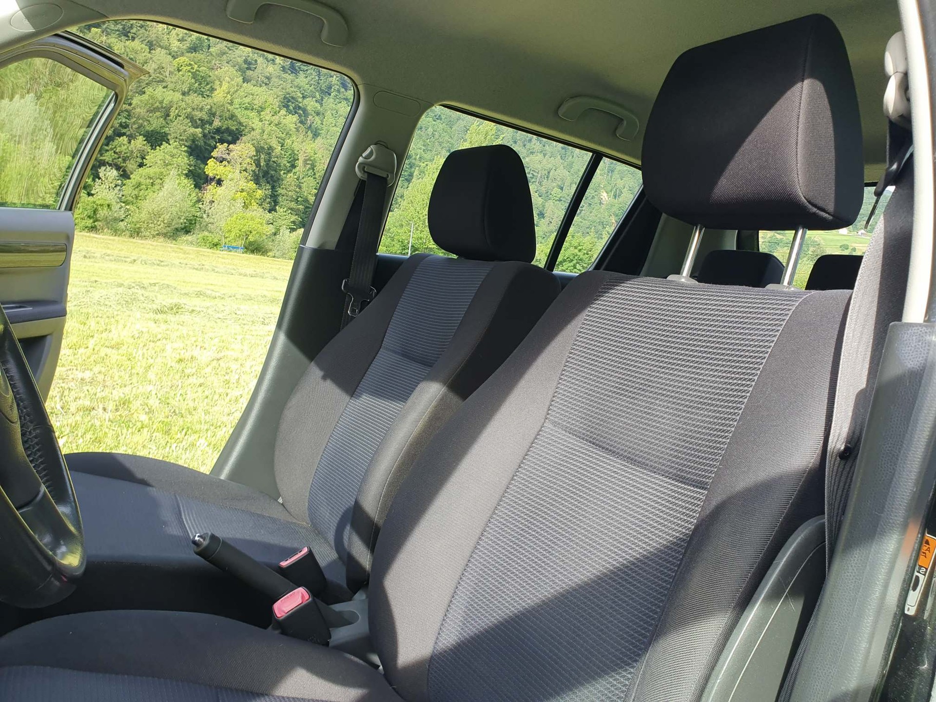 SUZUKI Swift 1.3 GL Top Piz Sulai 4WD-image-8