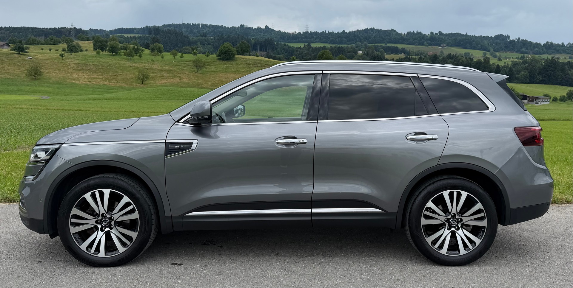 RENAULT Koleos 2.0 dCi Initiale Paris 4x4 Xtronic CVT-image-2