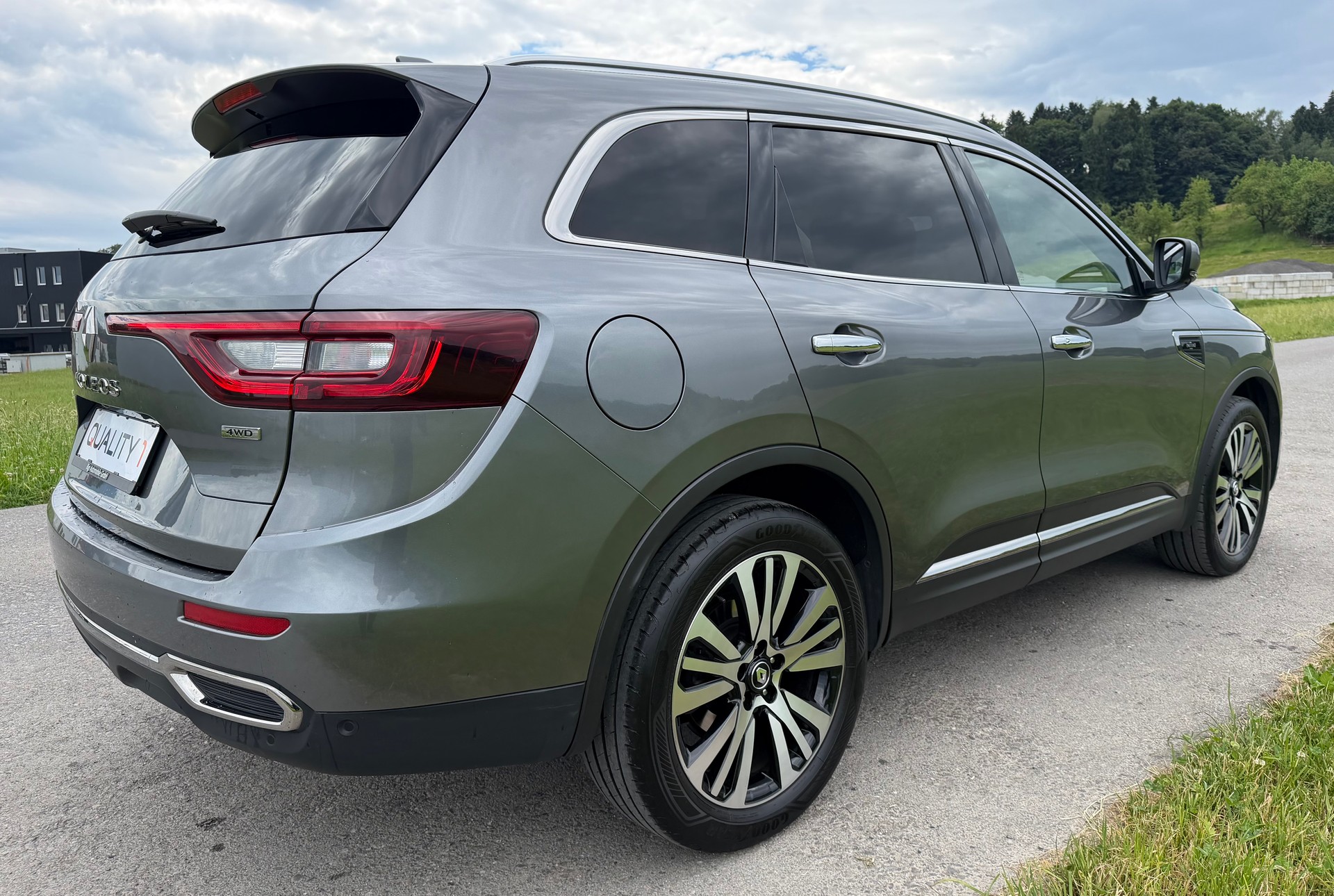 RENAULT Koleos 2.0 dCi Initiale Paris 4x4 Xtronic CVT-image-5