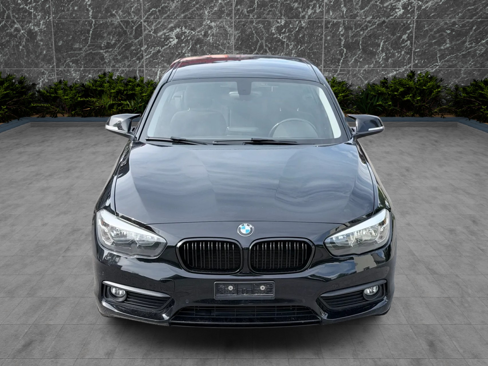 BMW 118i Urban Line-image-1