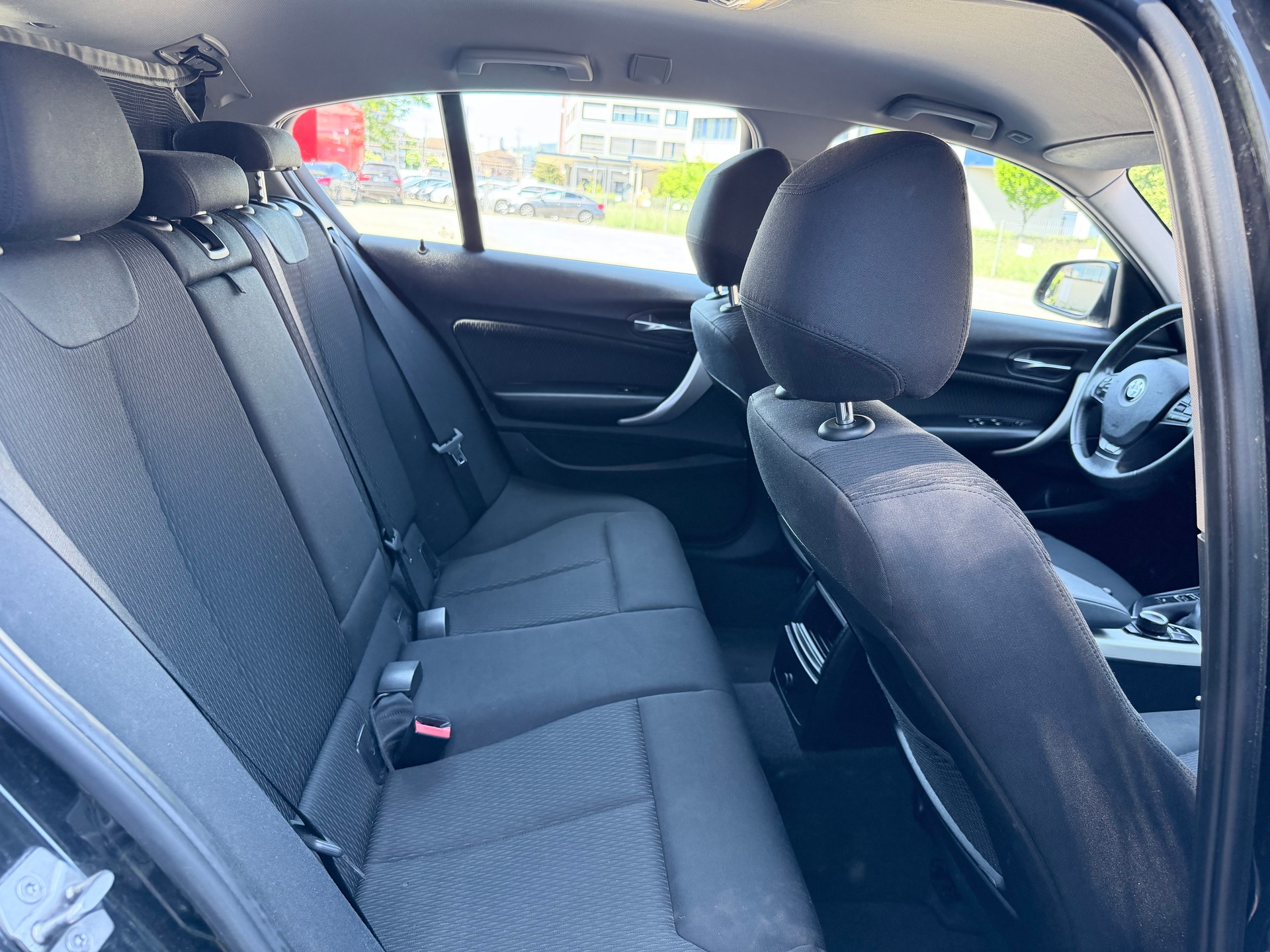 BMW 118i Urban Line-image-6